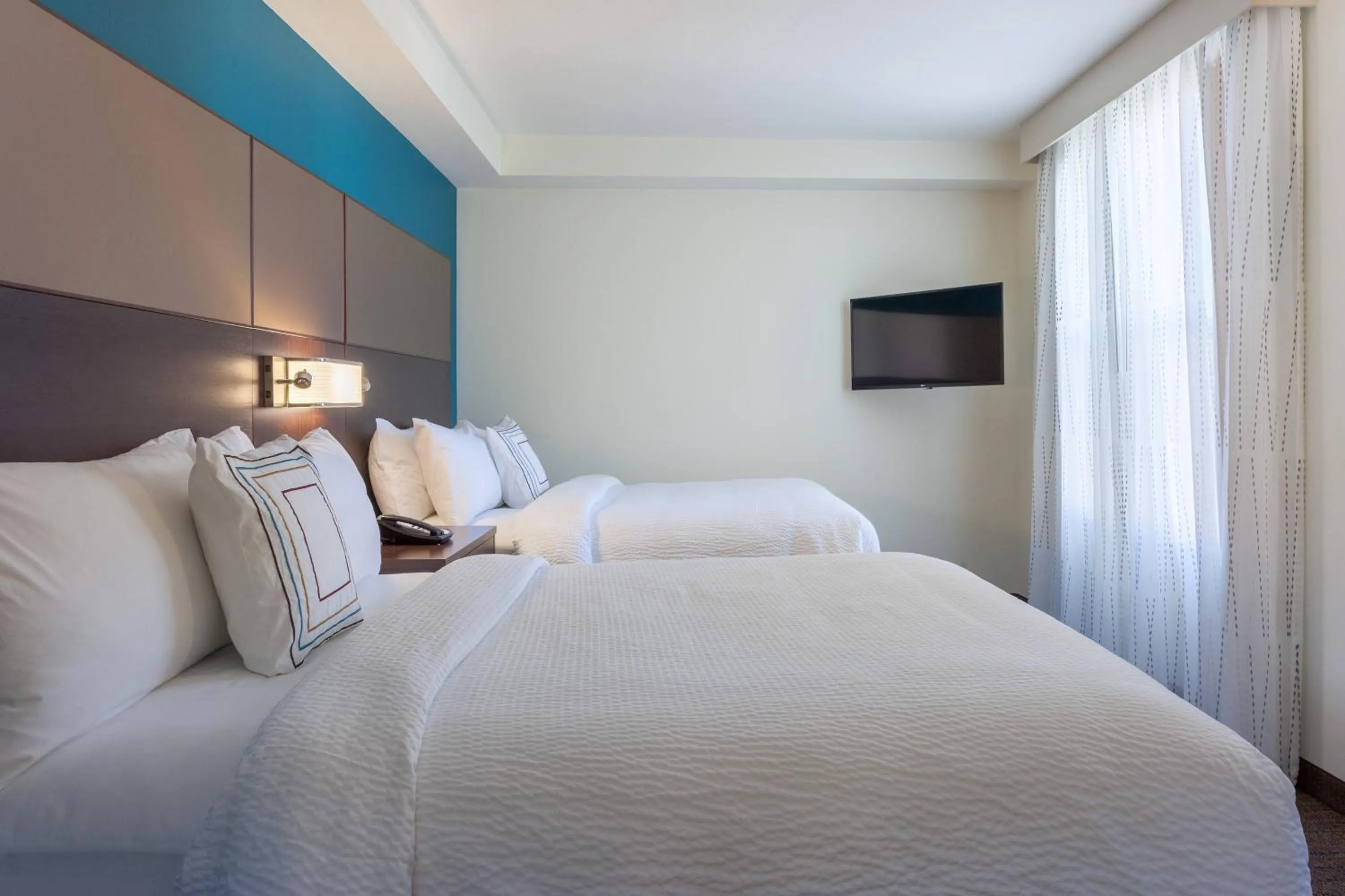 Two-Bedroom Suite with One King Bed and Two Queen Beds in Residence Inn by Marriott Orlando Downtown