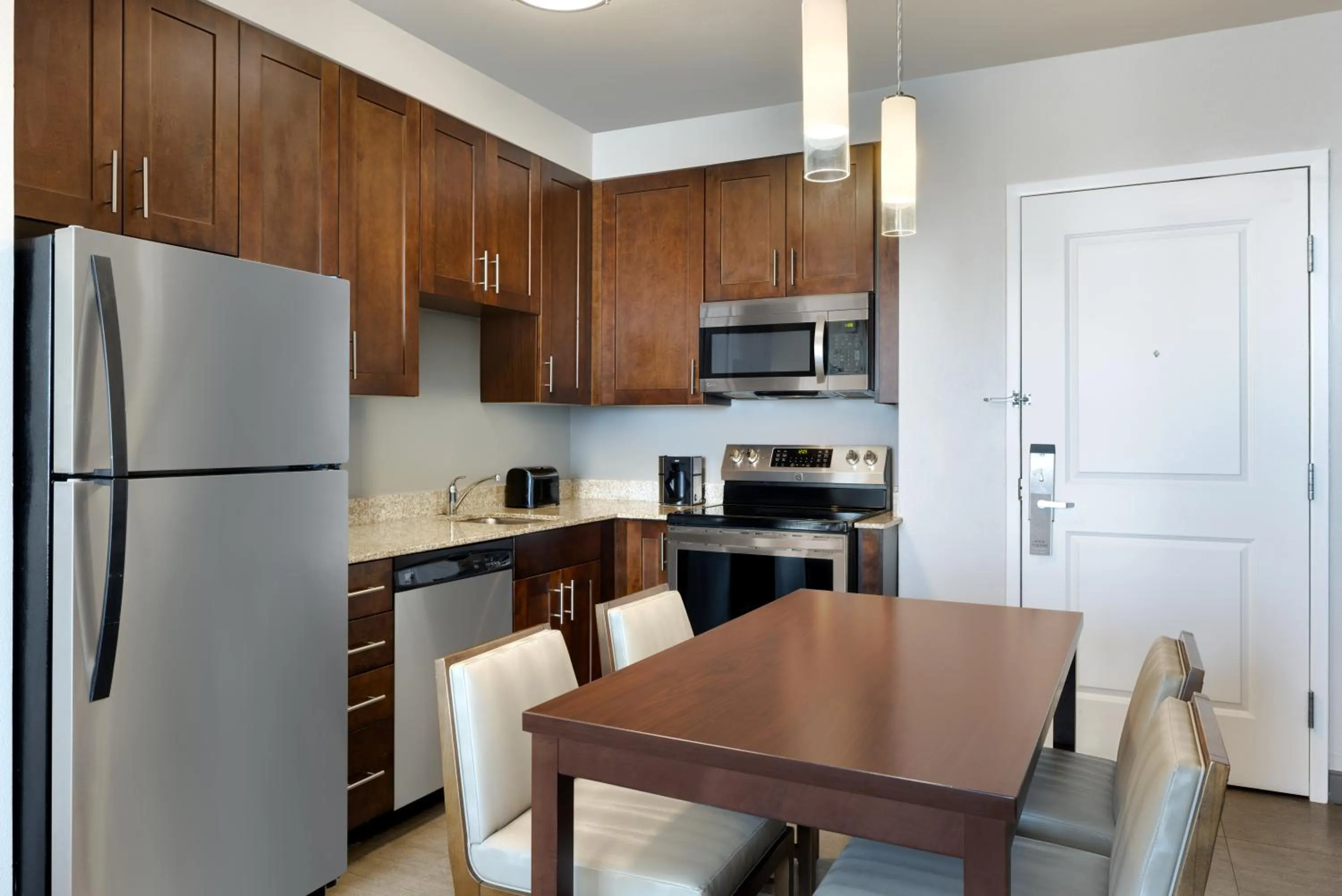 Kitchen or kitchenette in Residence Inn by Marriott Orlando Downtown