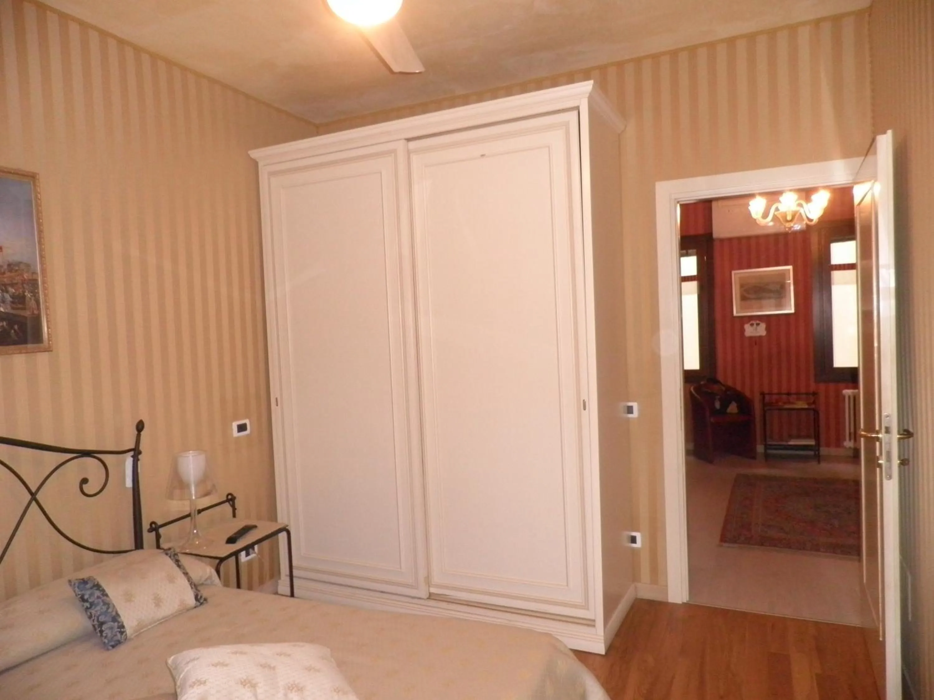 Bedroom, Bed in Ca' Delle Maschere