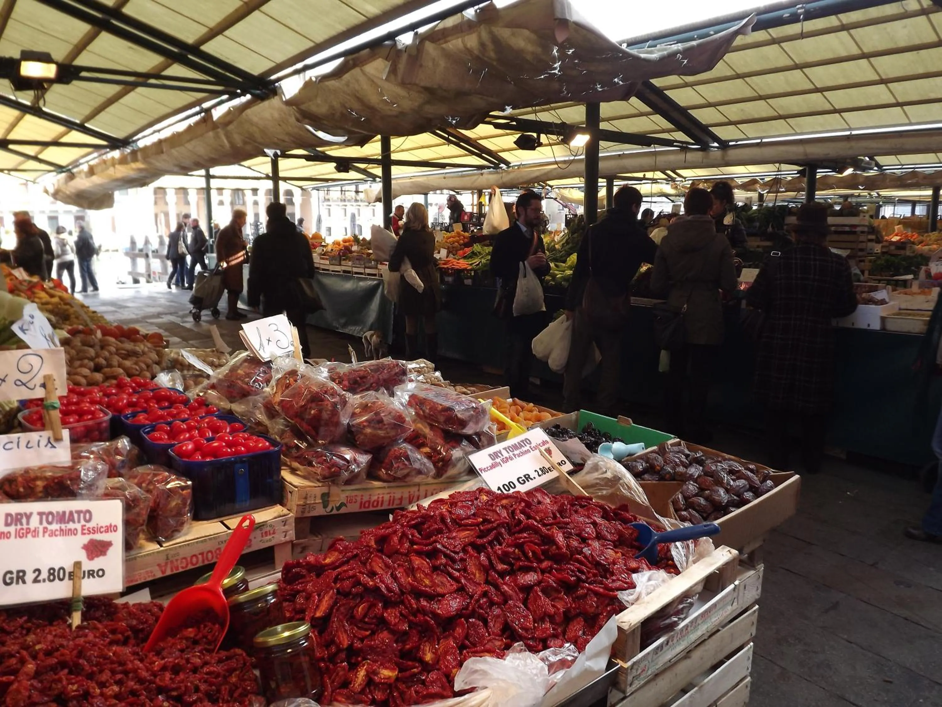 Shopping Area in Ca' Delle Maschere