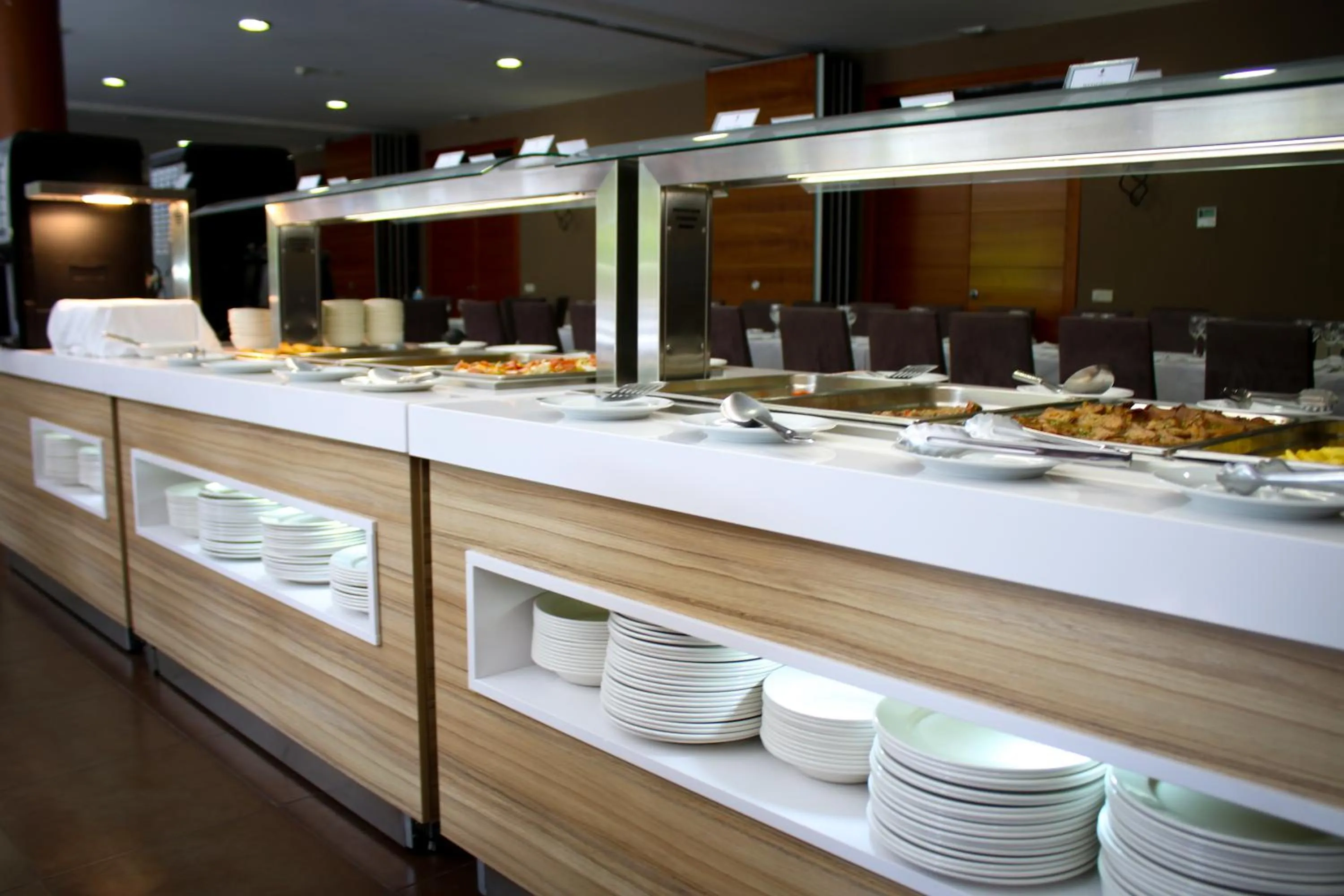 Restaurant/places to eat in Hotel Balneario Valle del Jerte