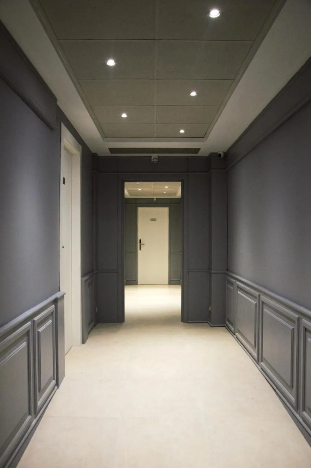 Lobby or reception in Domus Dea Roma by Trinità