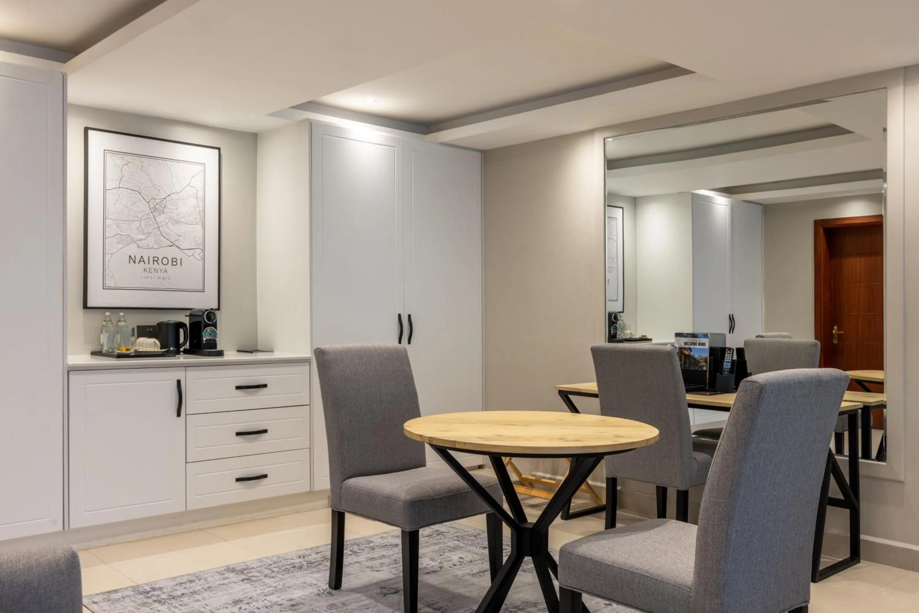 Coffee/tea facilities in Pax Manor Muthaiga