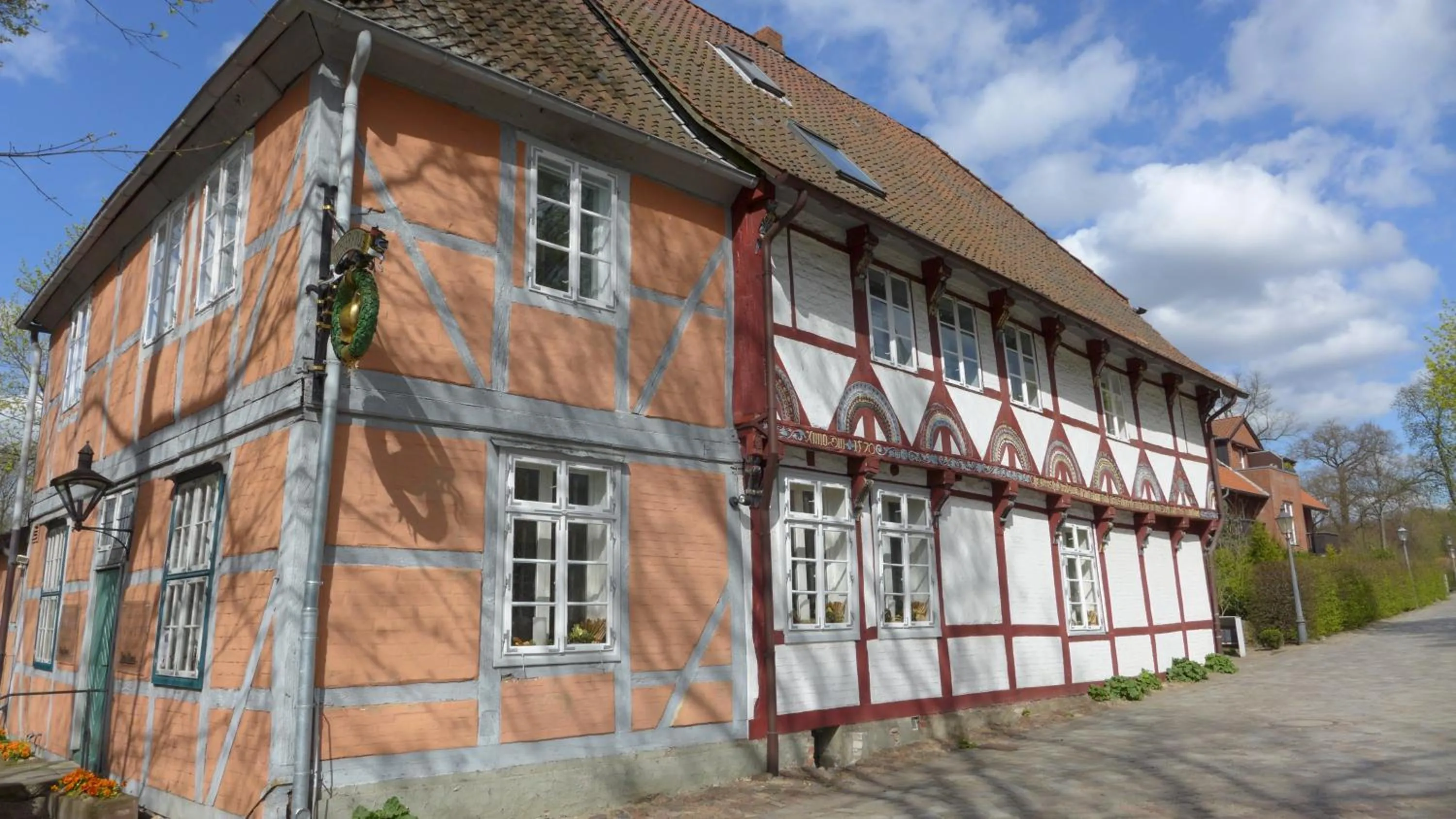 Facade/entrance in Klosterkrug Apartments