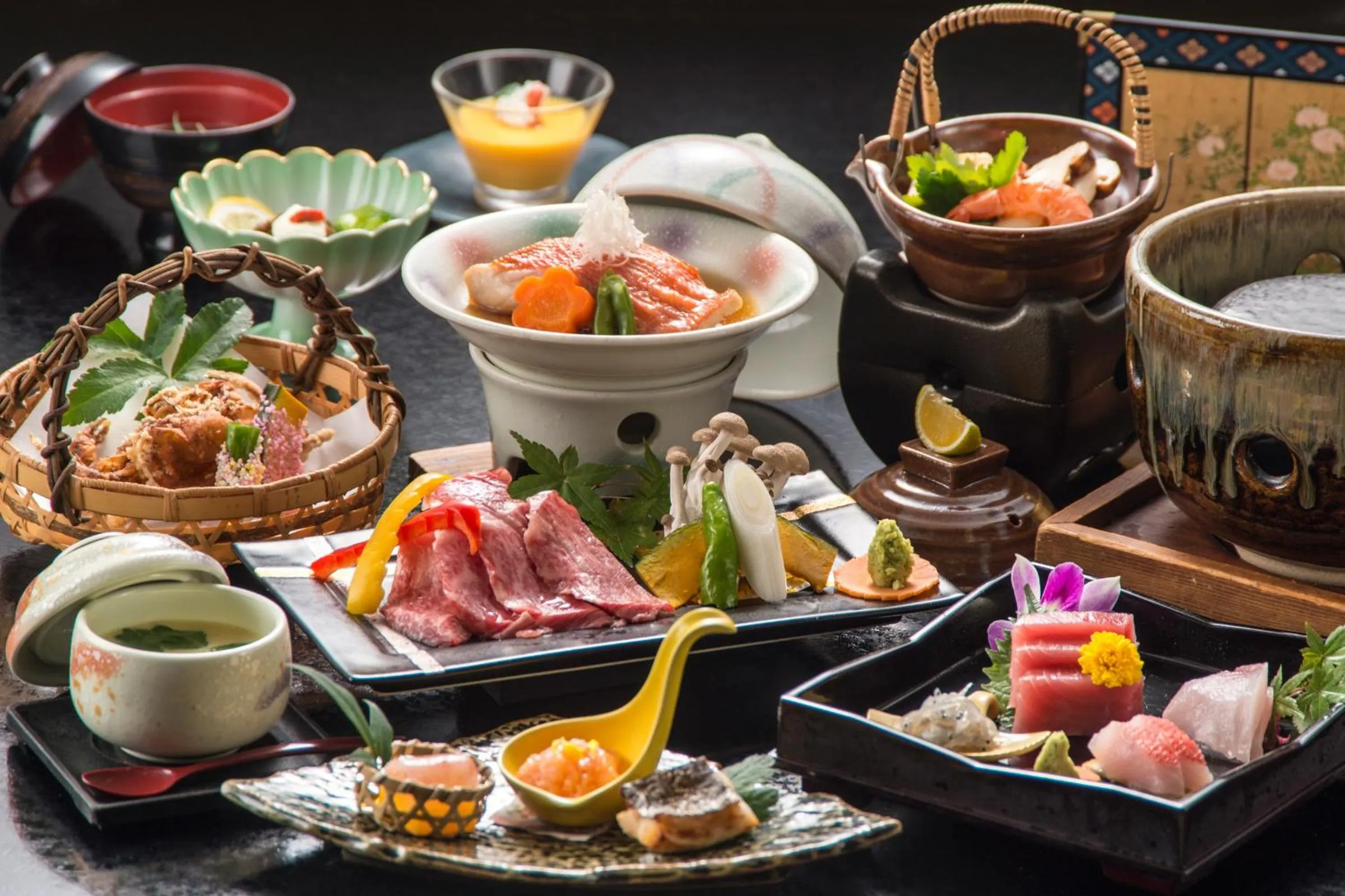 Food close-up in UmibenokakureyuSEIRYU海辺のかくれ湯清流