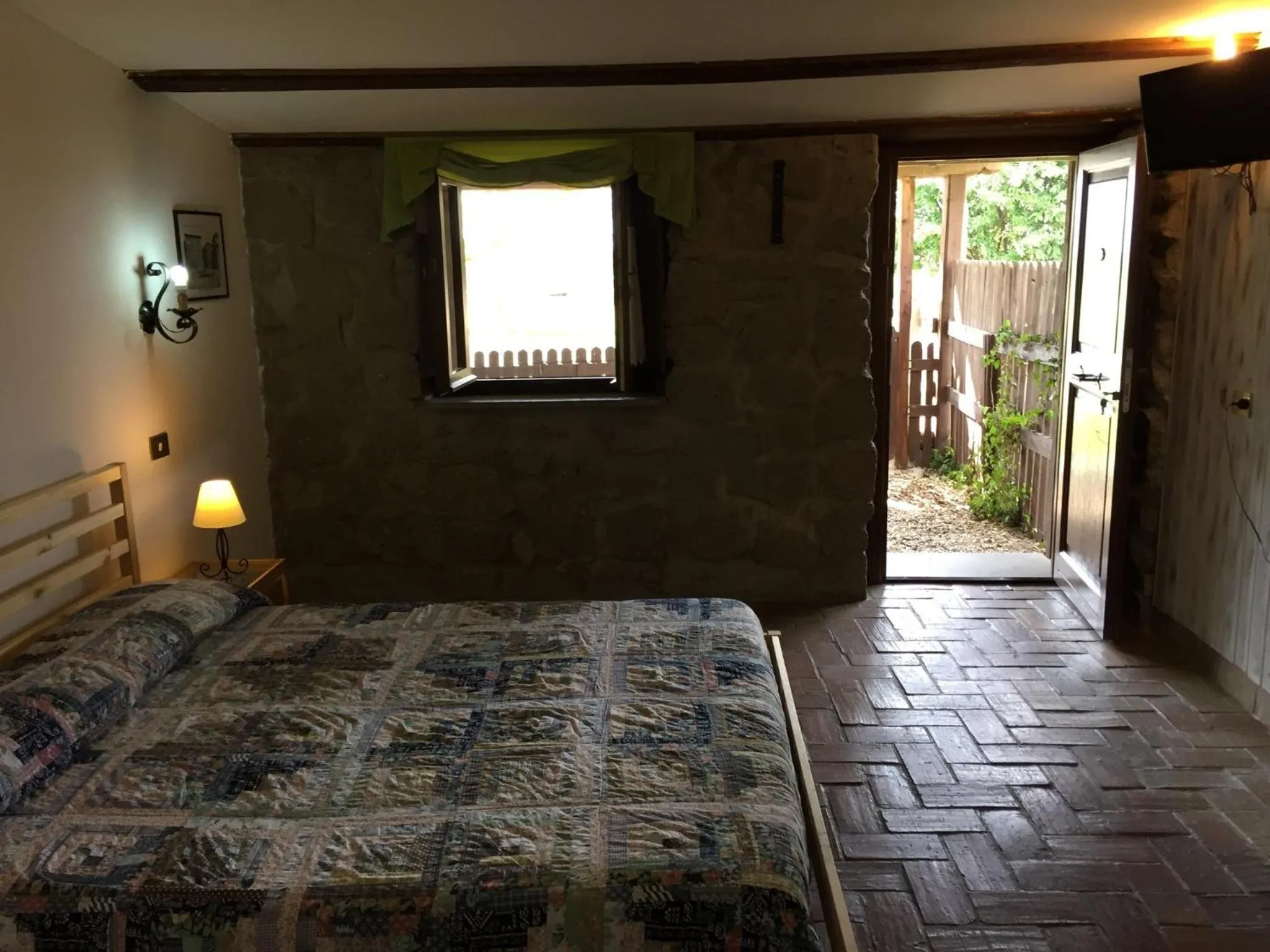 Bed in Agriturismo Monte Due Torri