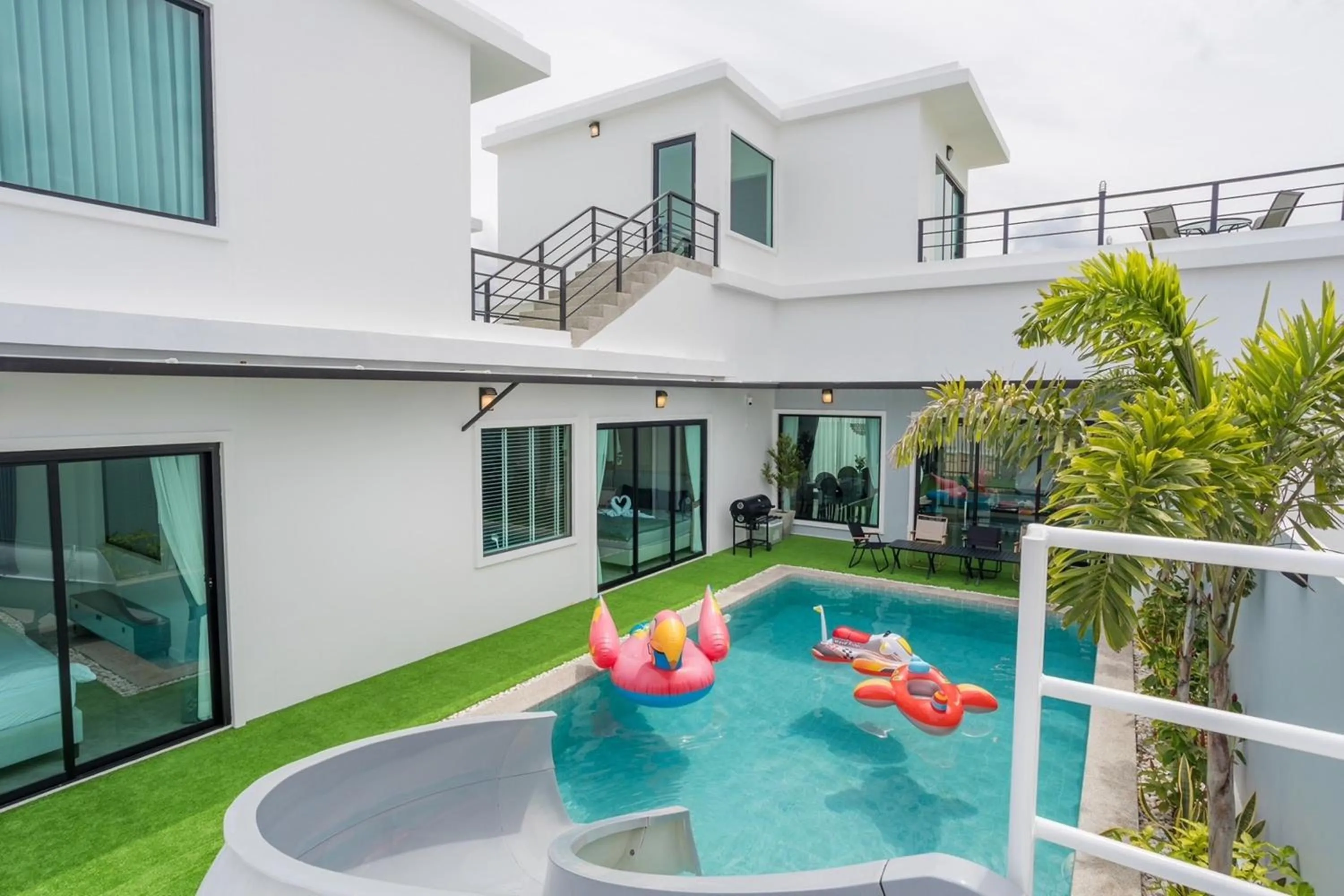 Swimming pool in The Modern Pool Villa Hua Hin