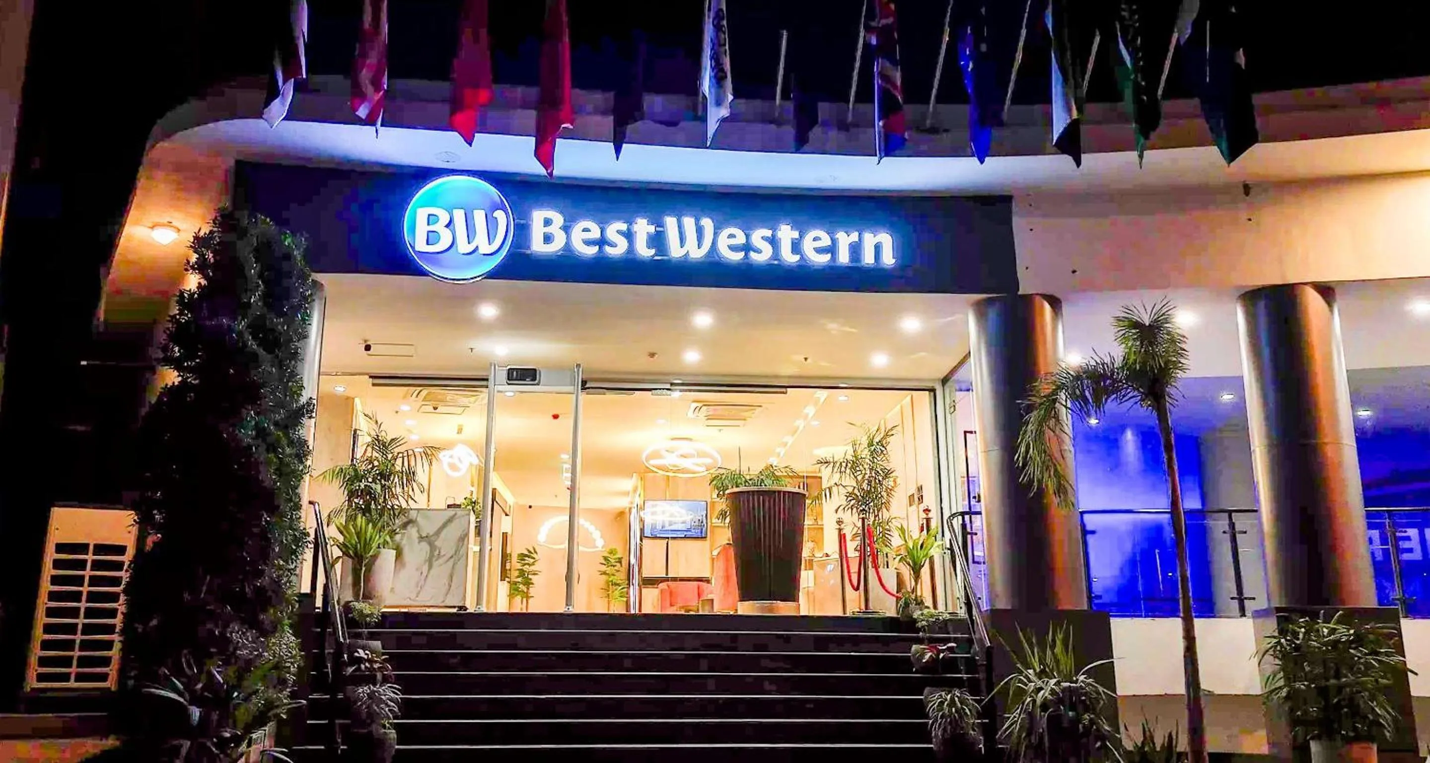 Lobby or reception in Best Western Hotel Rawalpindi Central
