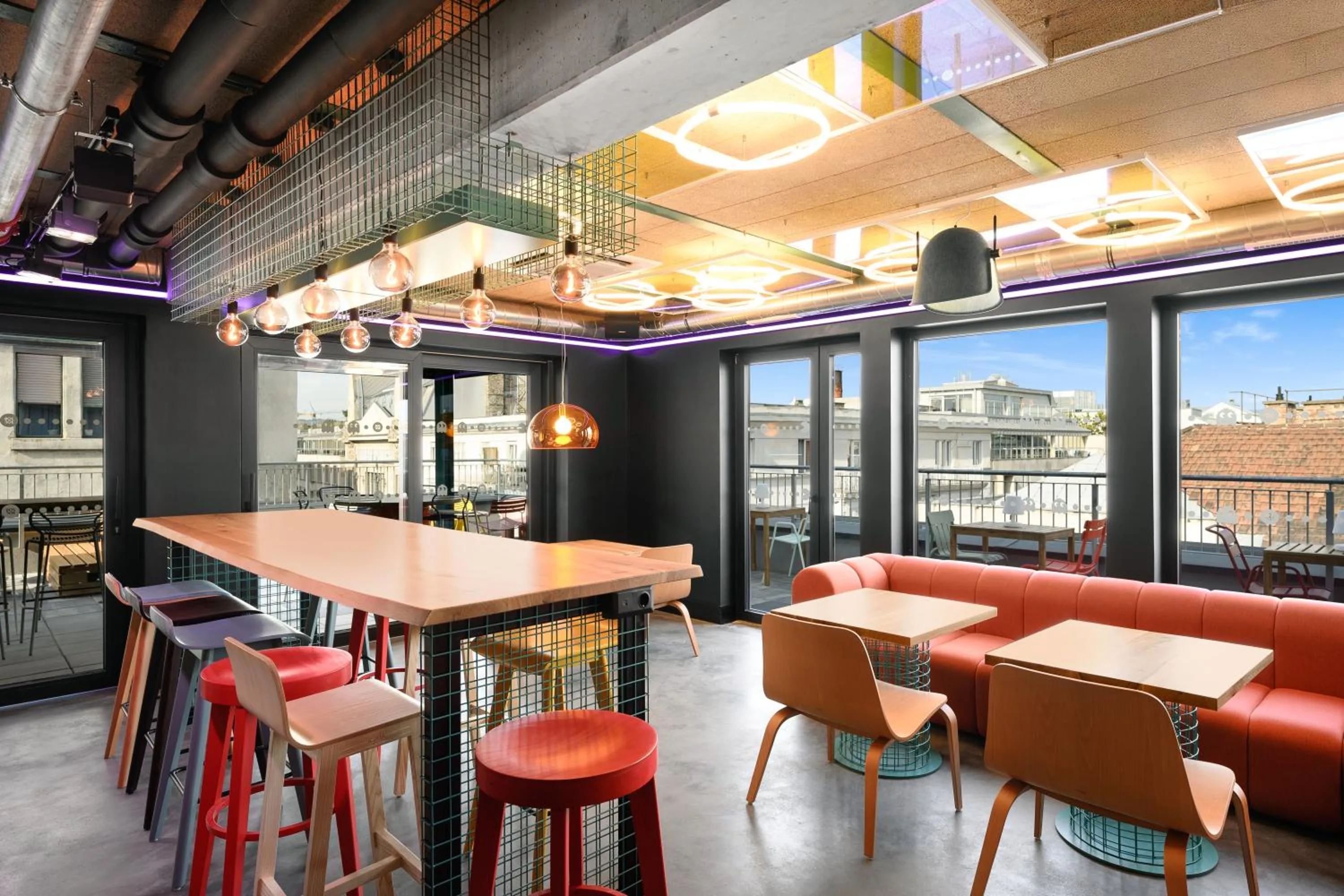 Restaurant/places to eat in JO&JOE Budapest