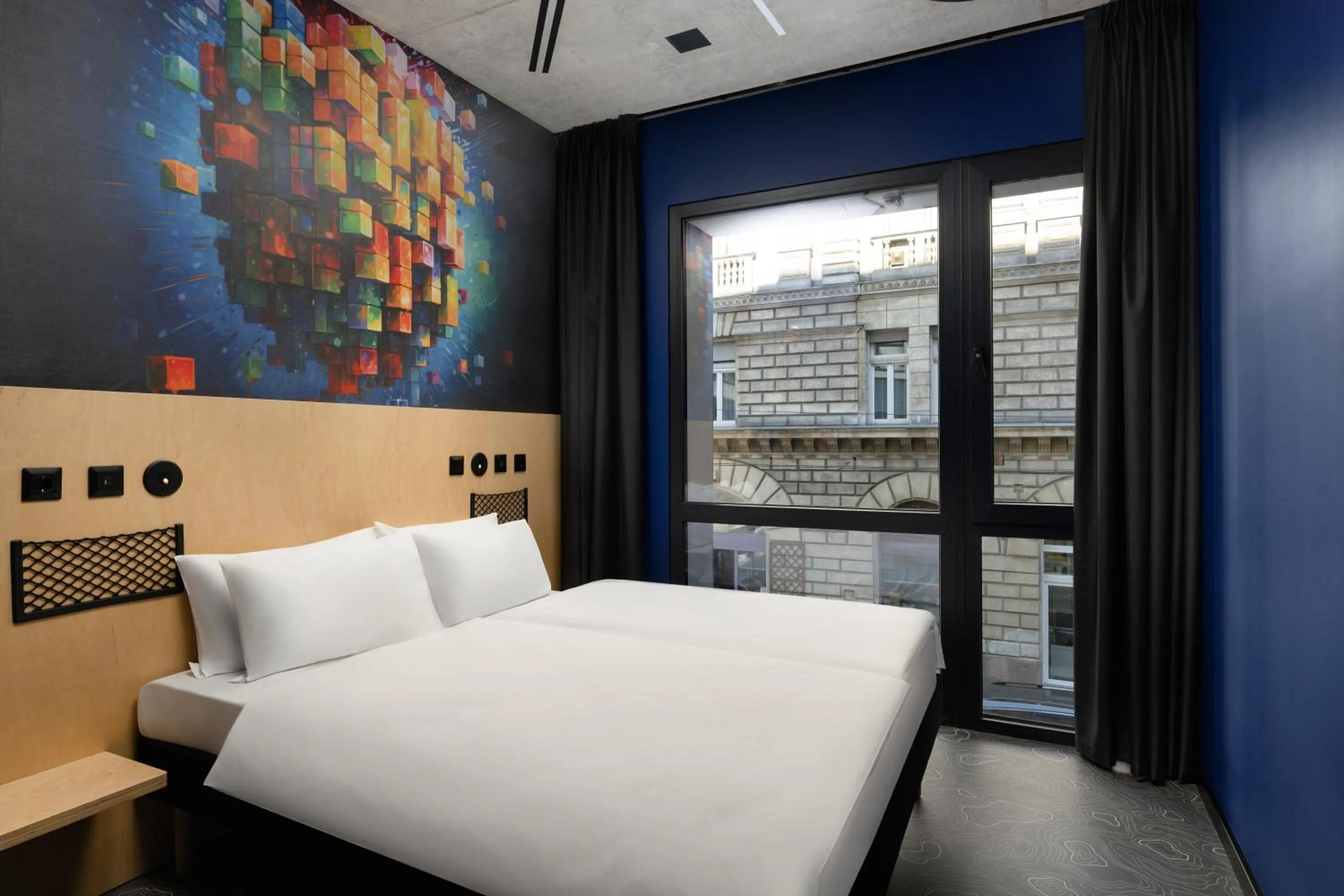 Bed in JO&JOE Budapest