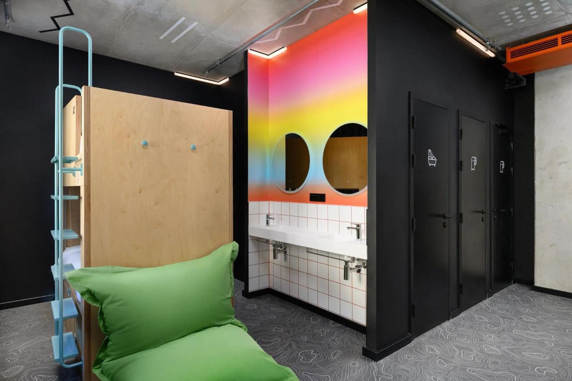 Bed in JO&JOE Budapest