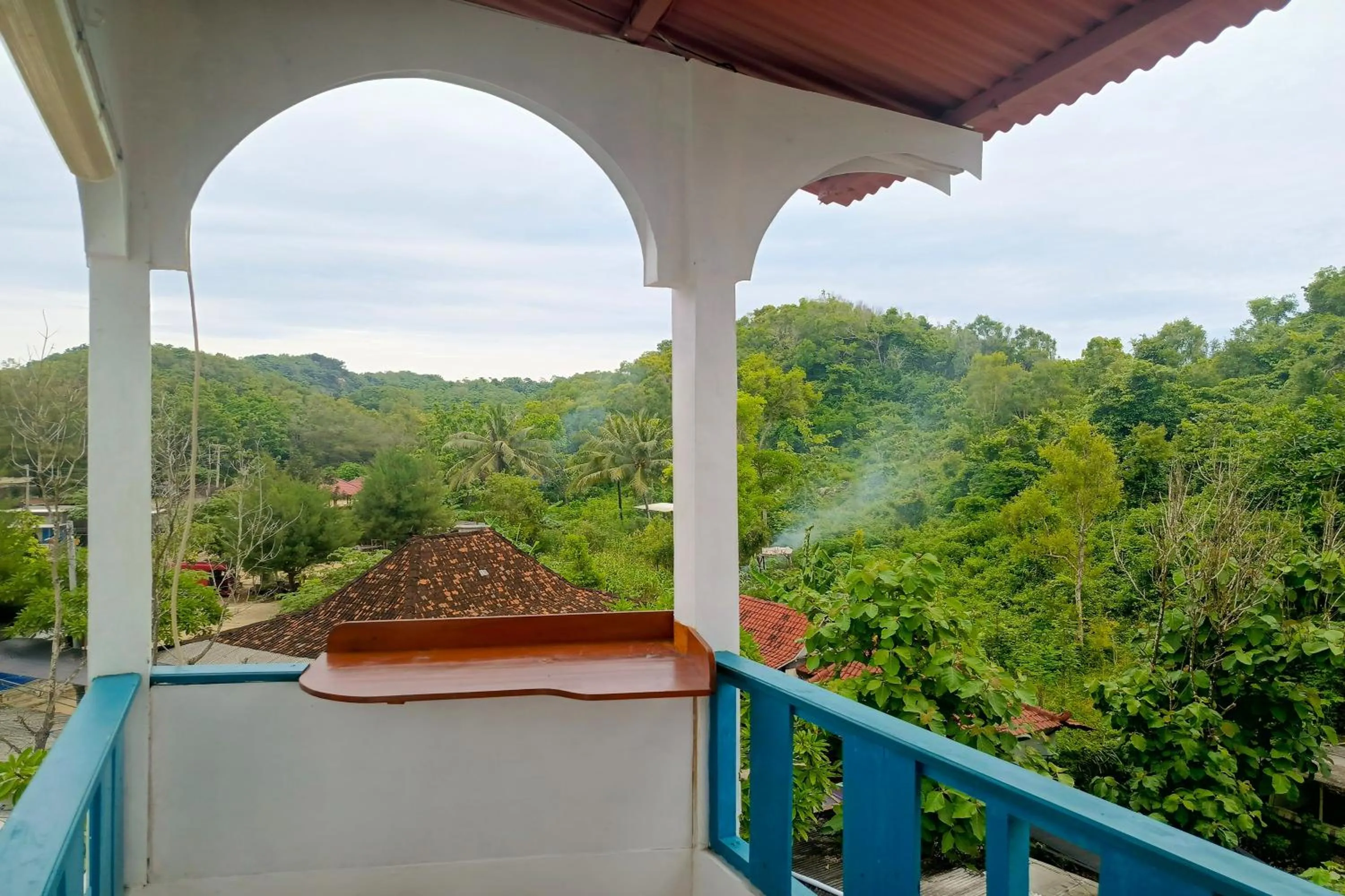 Balcony/Terrace in Aloha Beach House
