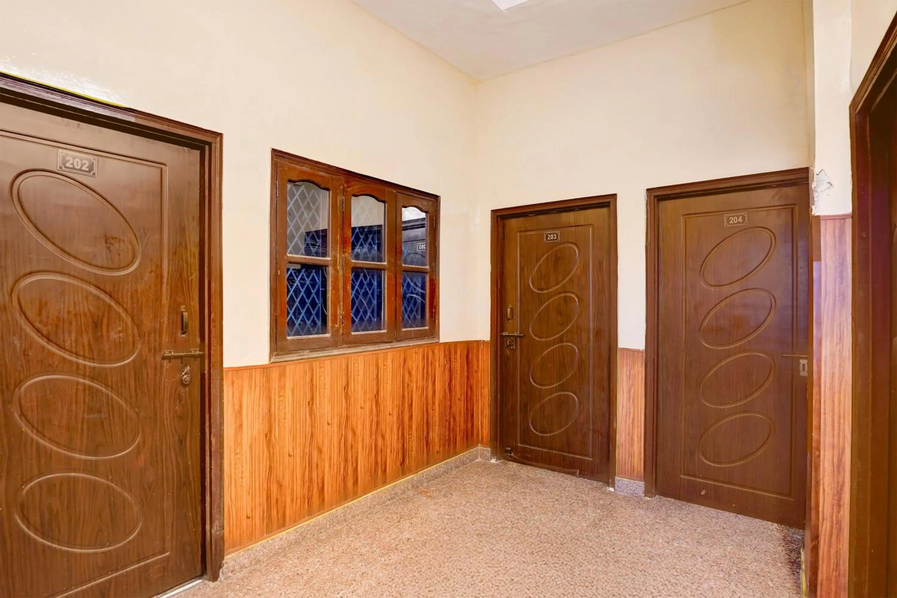 Lobby or reception in Super Hotel O Dehradun City Centre