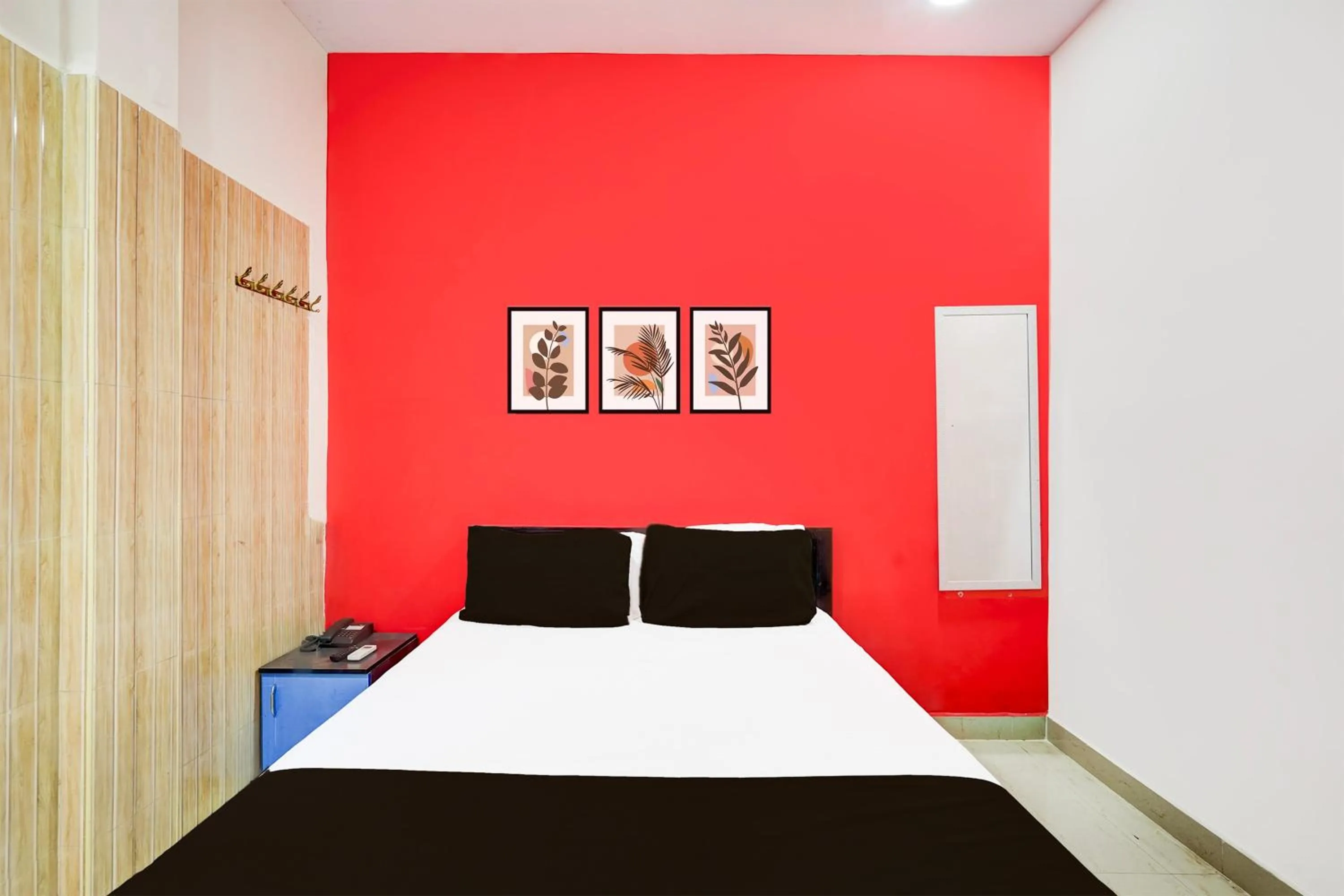 Bedroom, Bed in Super Collection O Kelambakkam Near Chettinad Hospital