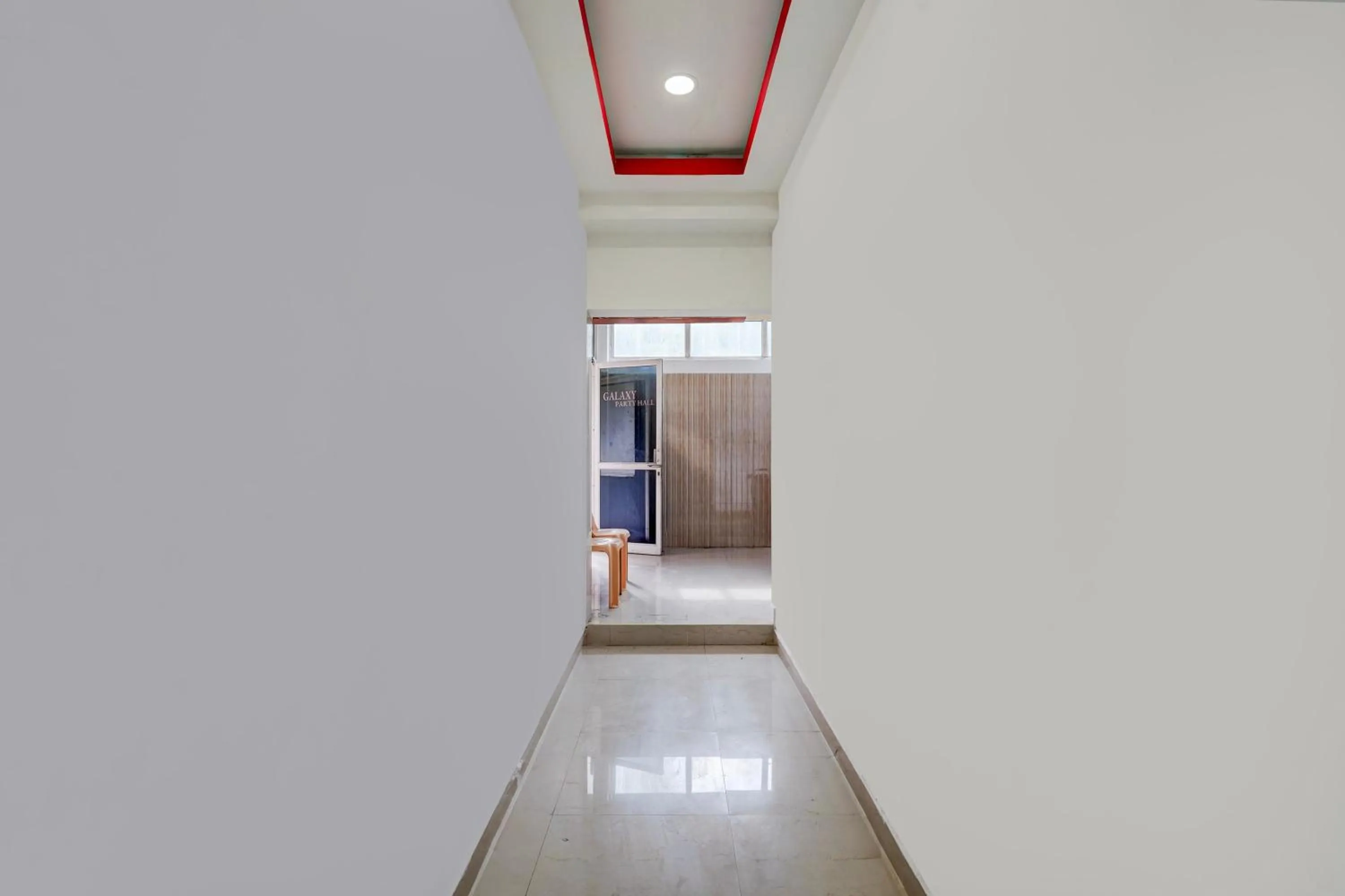 Lobby or reception in Super Collection O Kelambakkam Near Chettinad Hospital