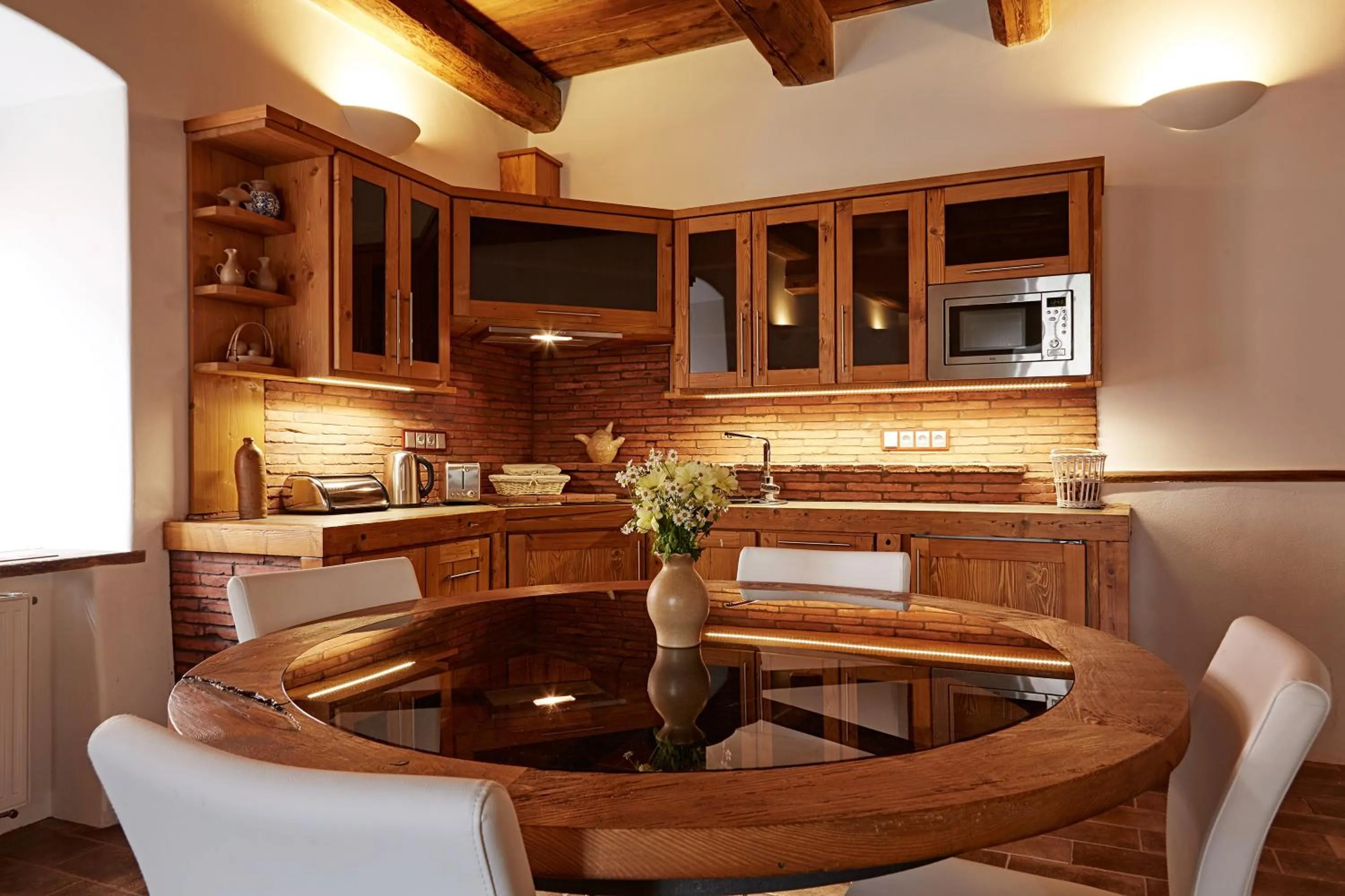 Day in Mill Apartments