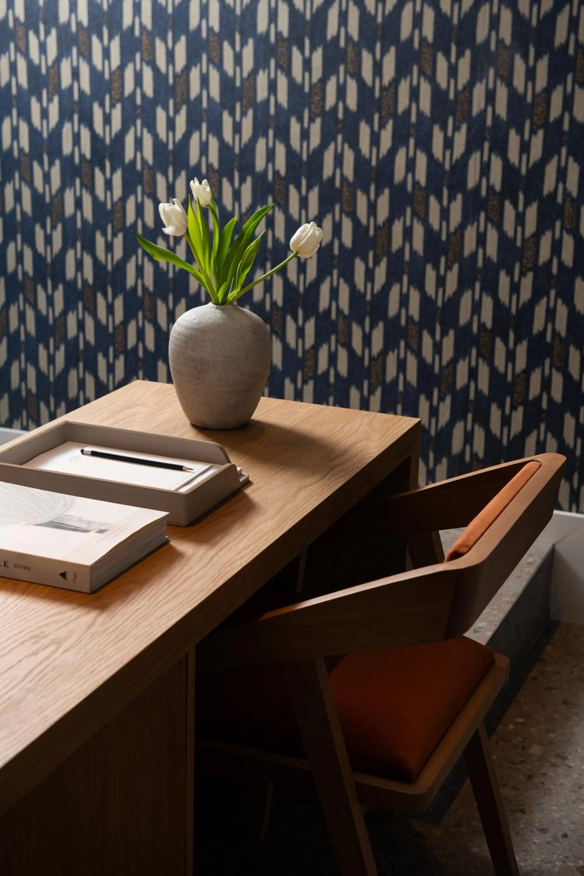 Living room in Naus Hotel