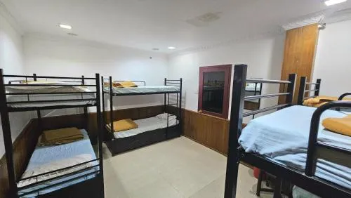RJ Inn