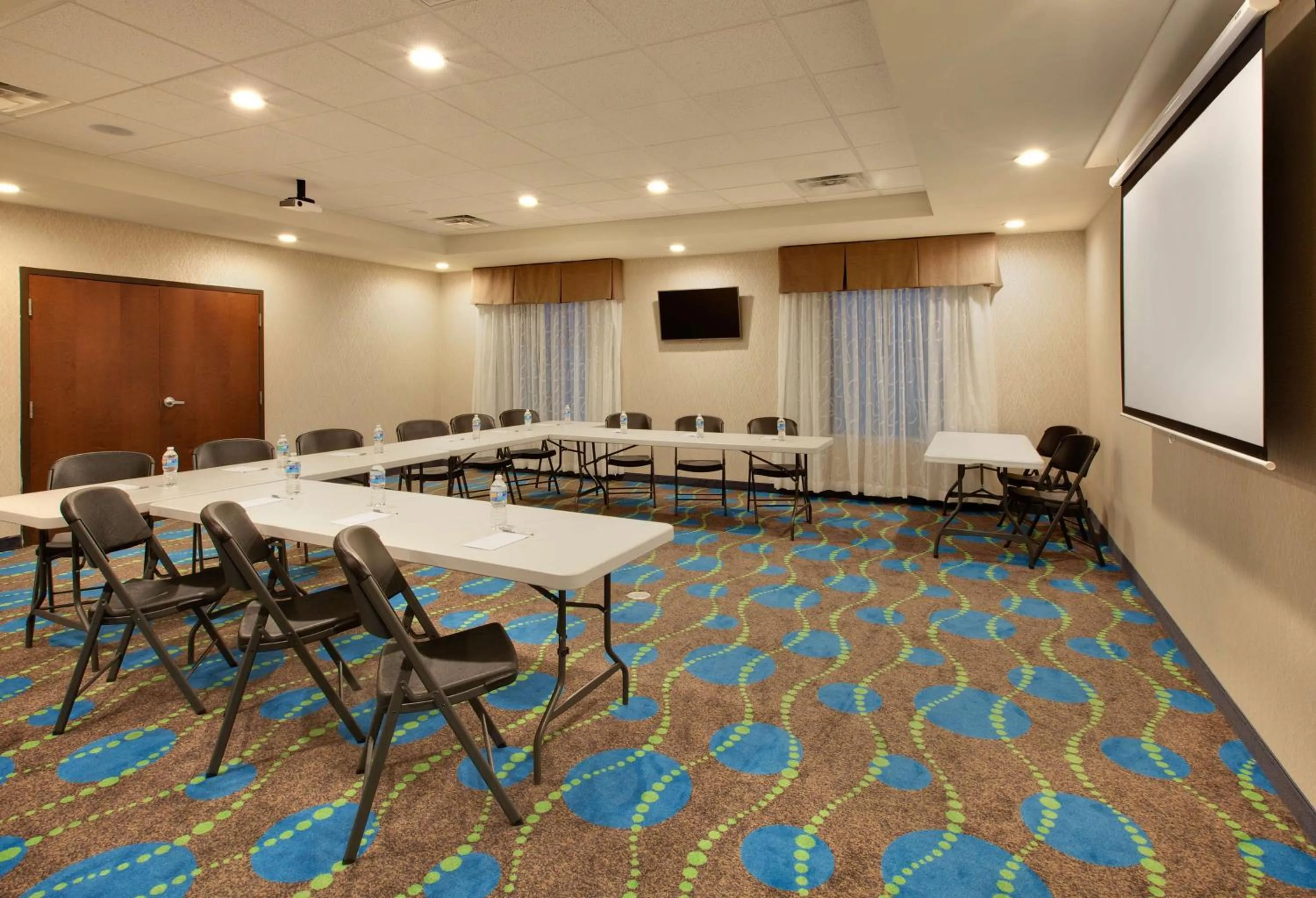 Meeting/conference room in Hampton Inn and Suites Snyder