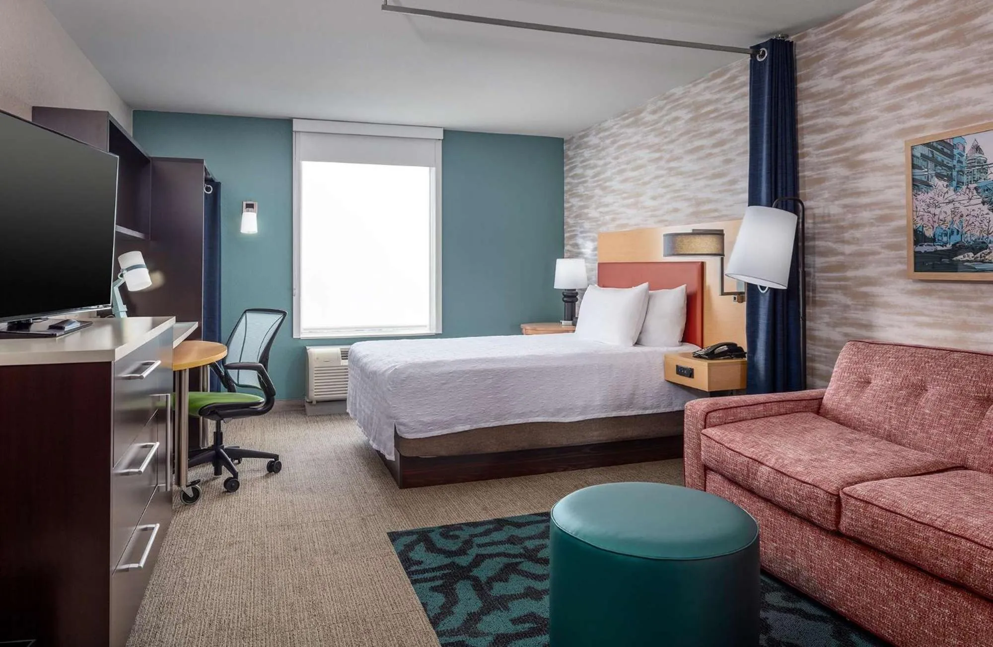 Living room, Bed in Home2 Suites by Hilton Little Rock West