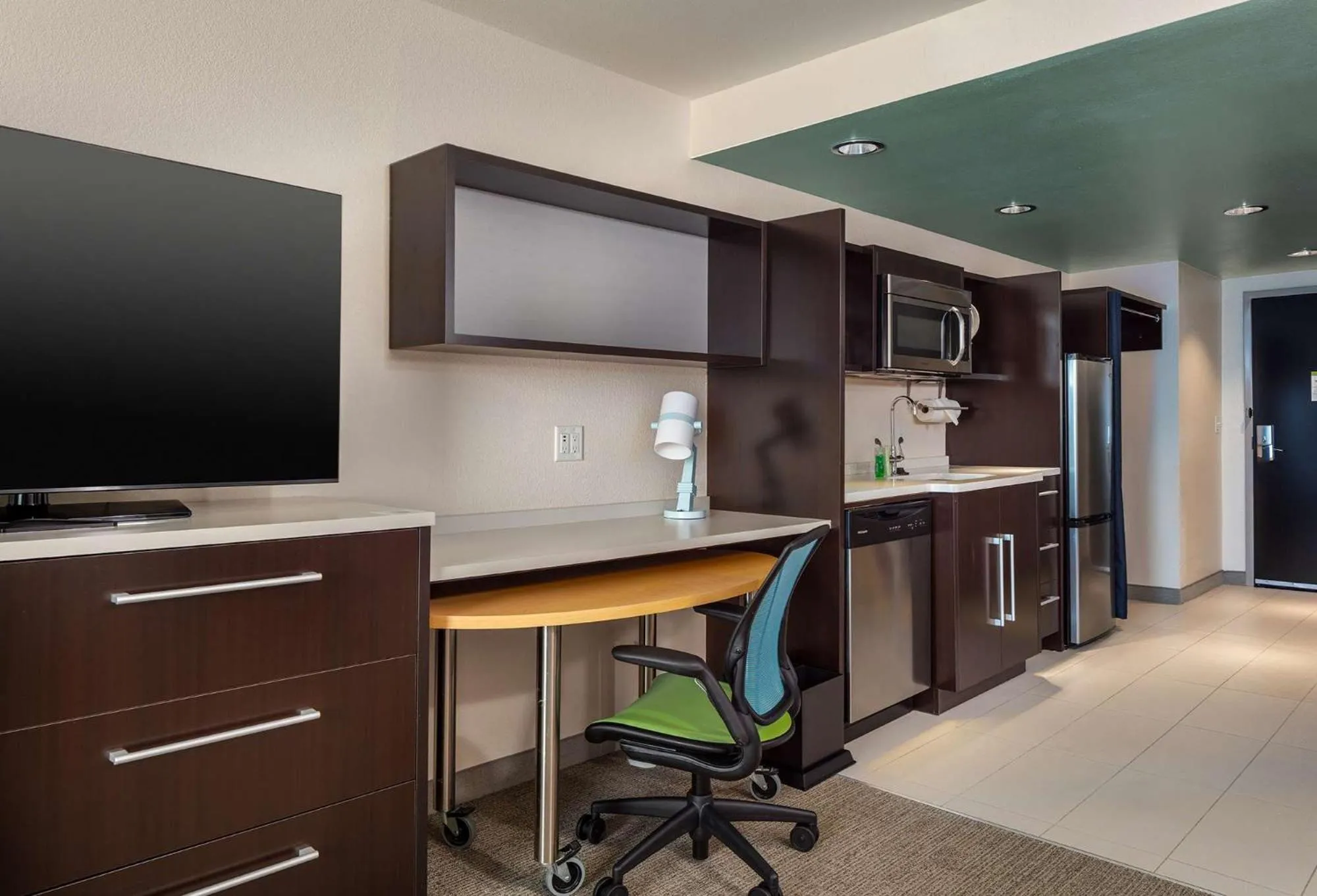 Bedroom in Home2 Suites by Hilton Little Rock West