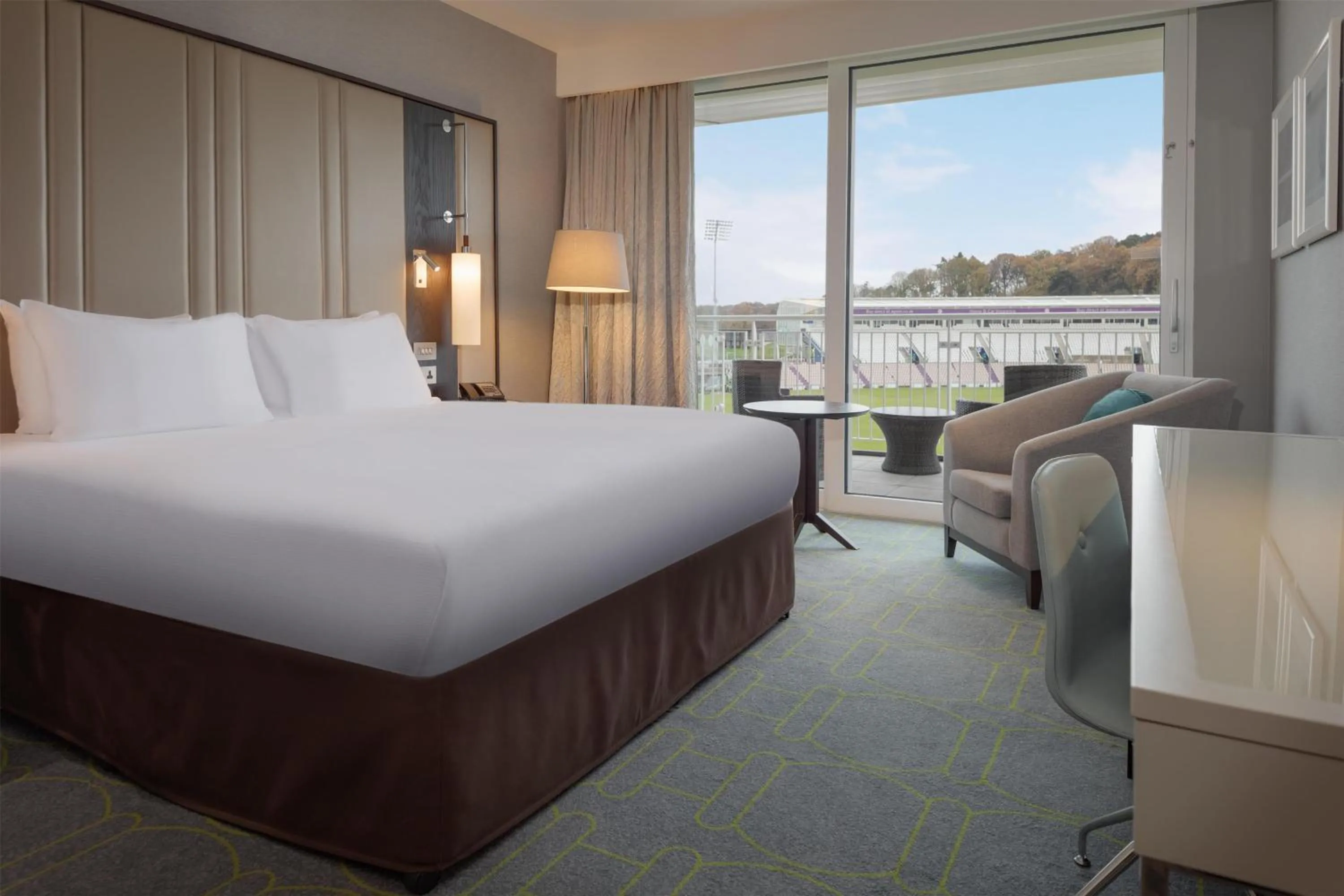 Bed in Hilton Southampton - Utilita Bowl