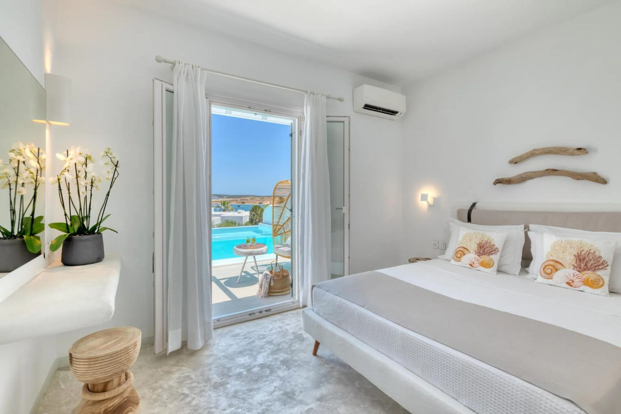 Bedroom, Bed in Lilly Residence-All Sea View Suites, Adults Only