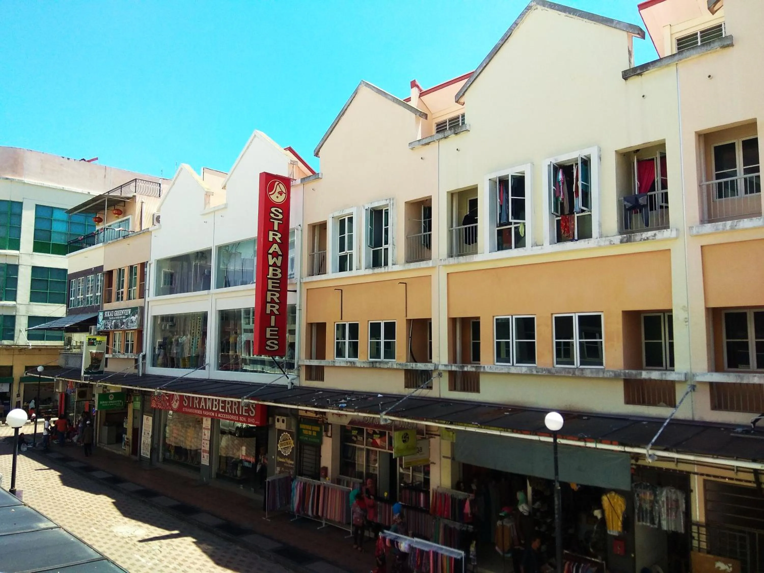Neighbourhood in Sandakan Backpackers Hostel