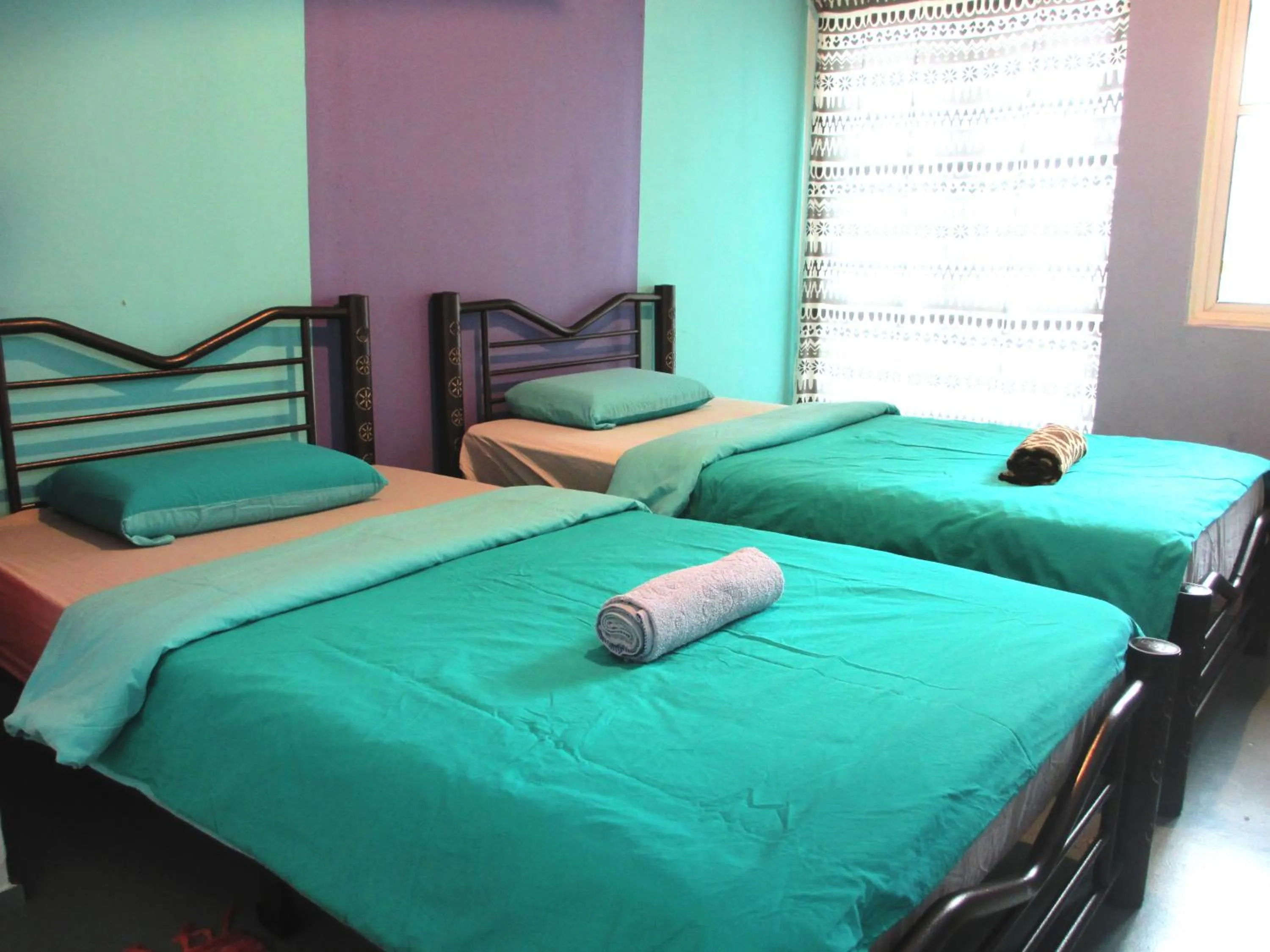 Bed in Sandakan Backpackers Hostel