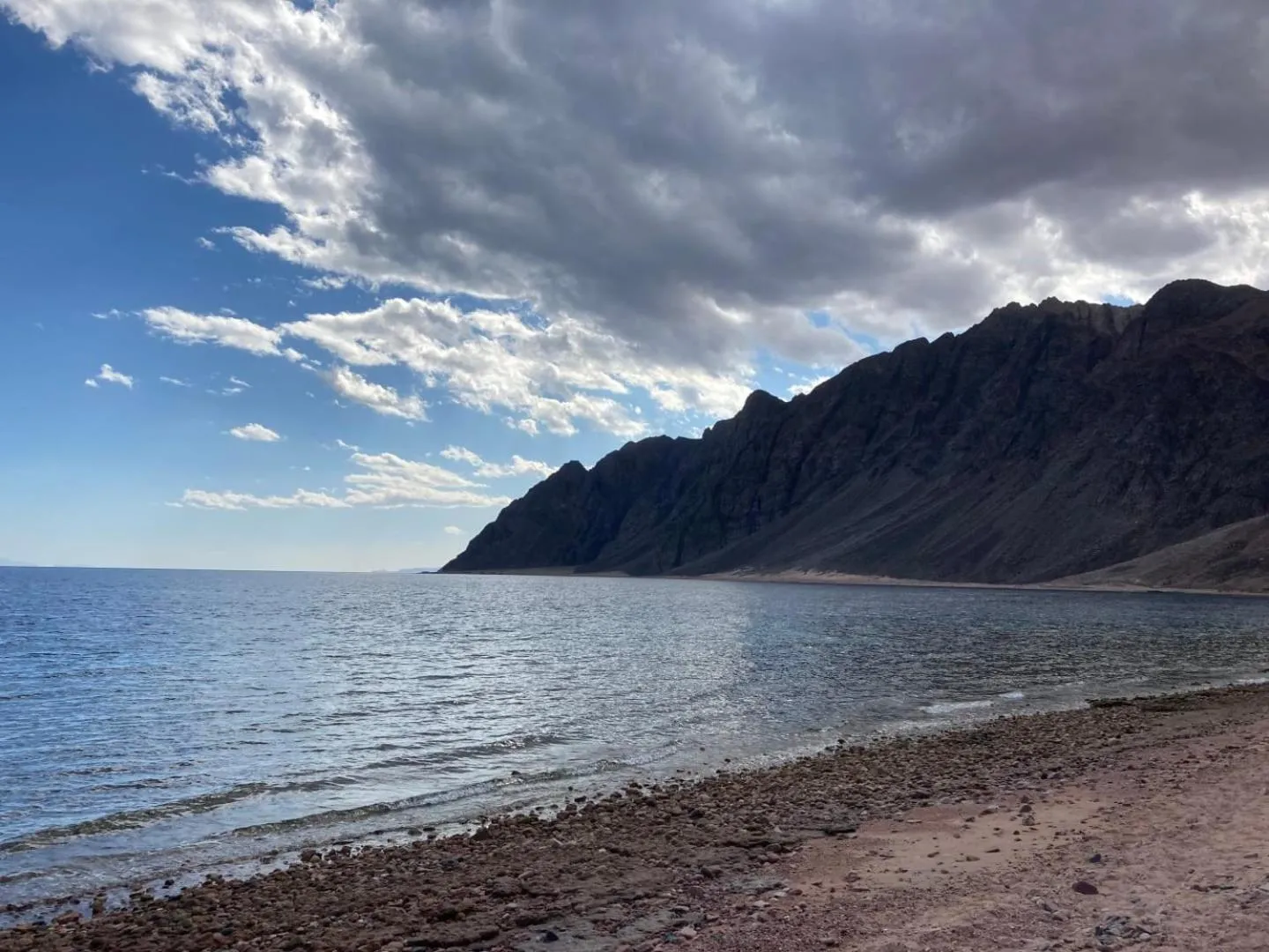 Mountain view in Happy Life Village Dahab