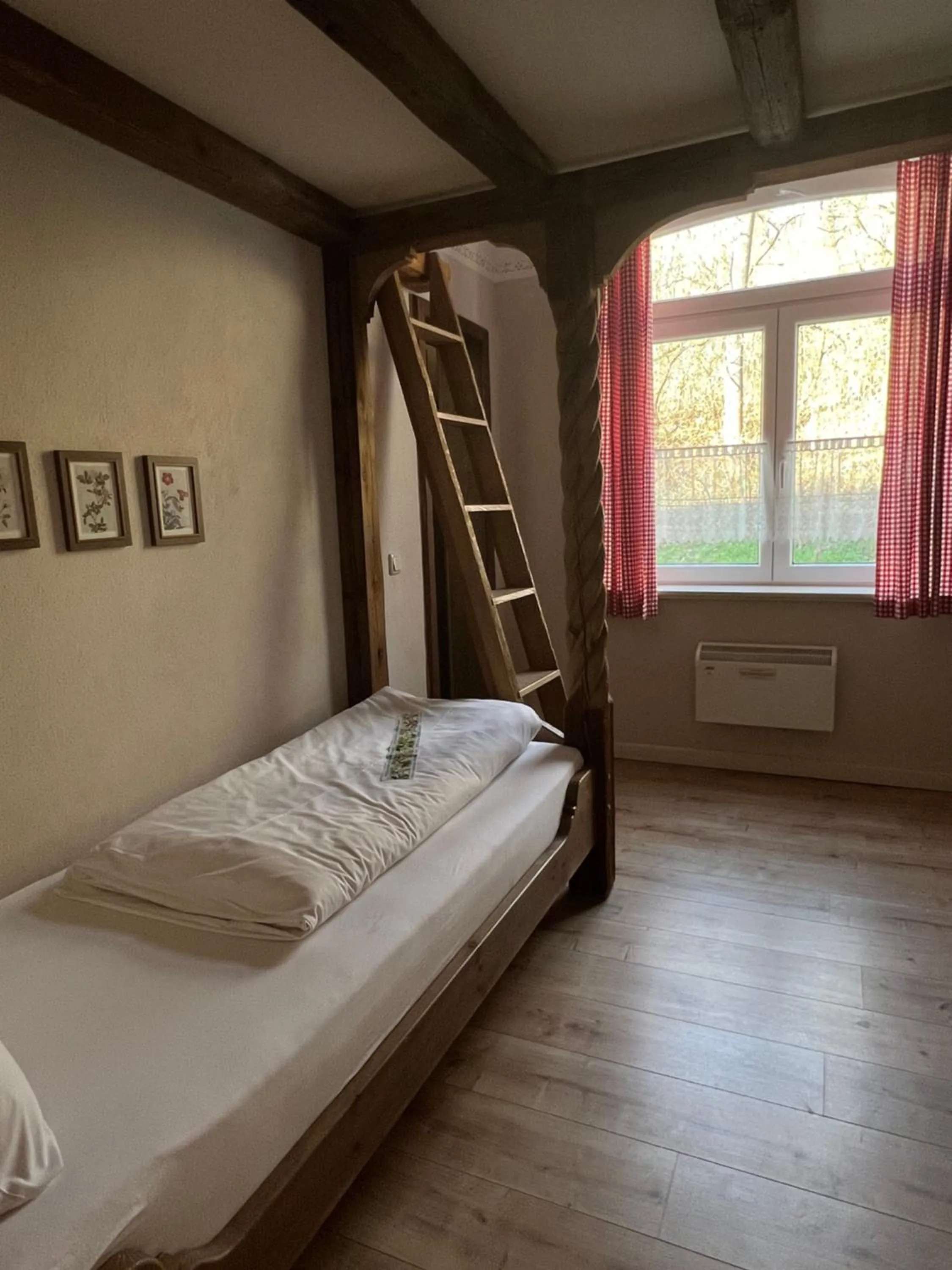 bunk bed, Bed in Ölmühle Eberstedt