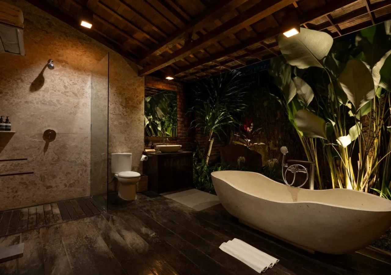 Bathroom in Natajiwa Village