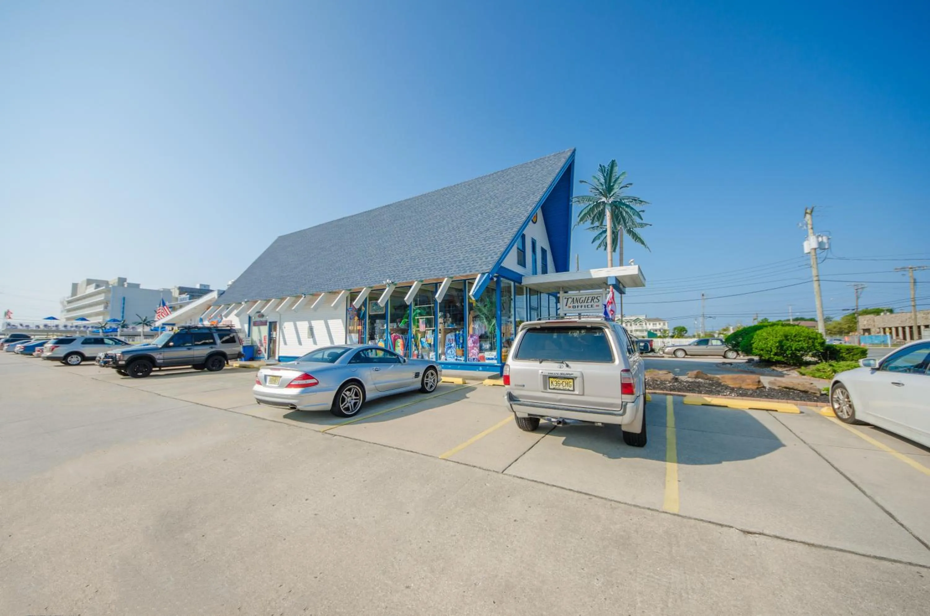 Property building in Tangiers Resort Motel