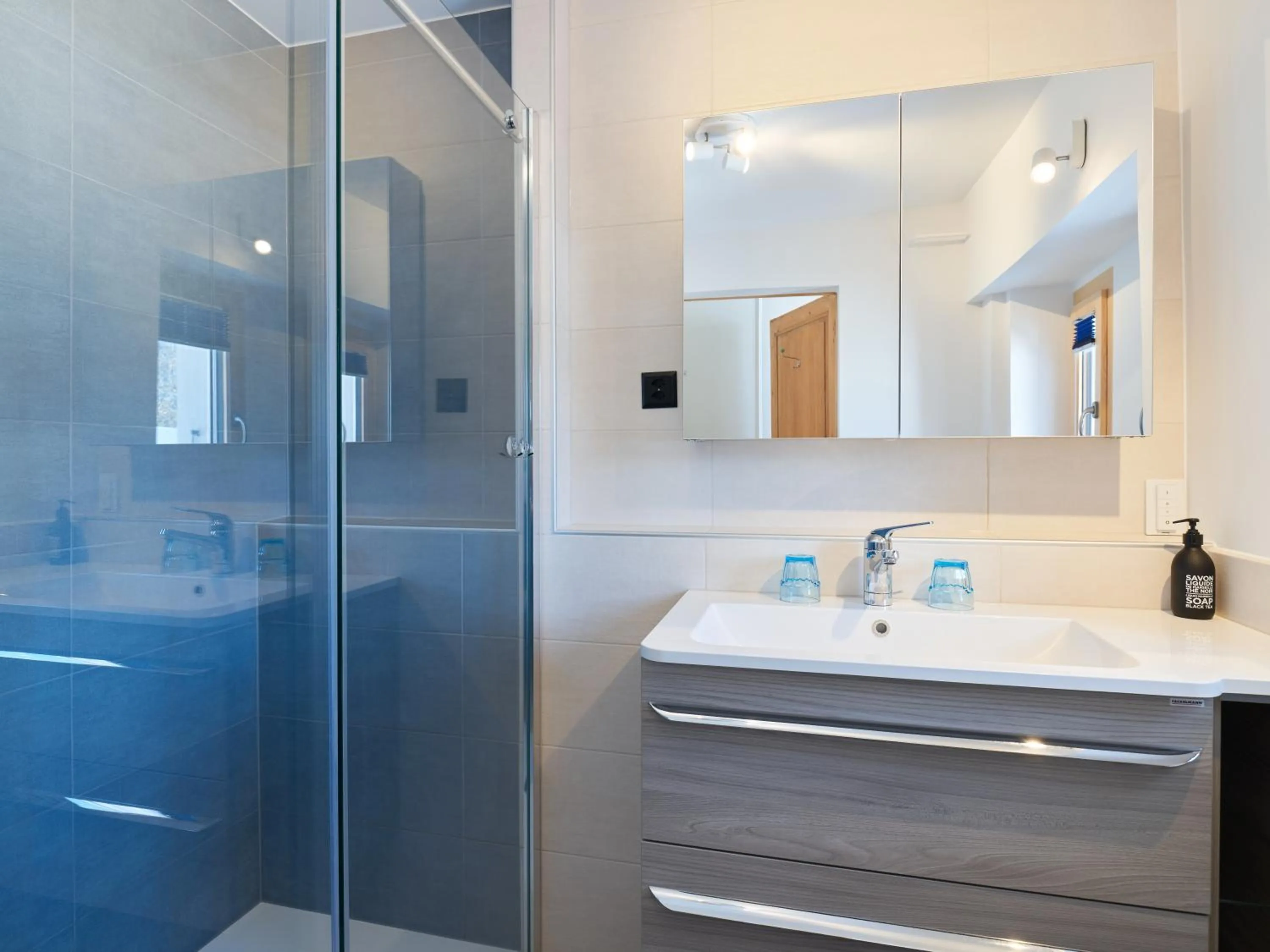 Bathroom in Jurabelle