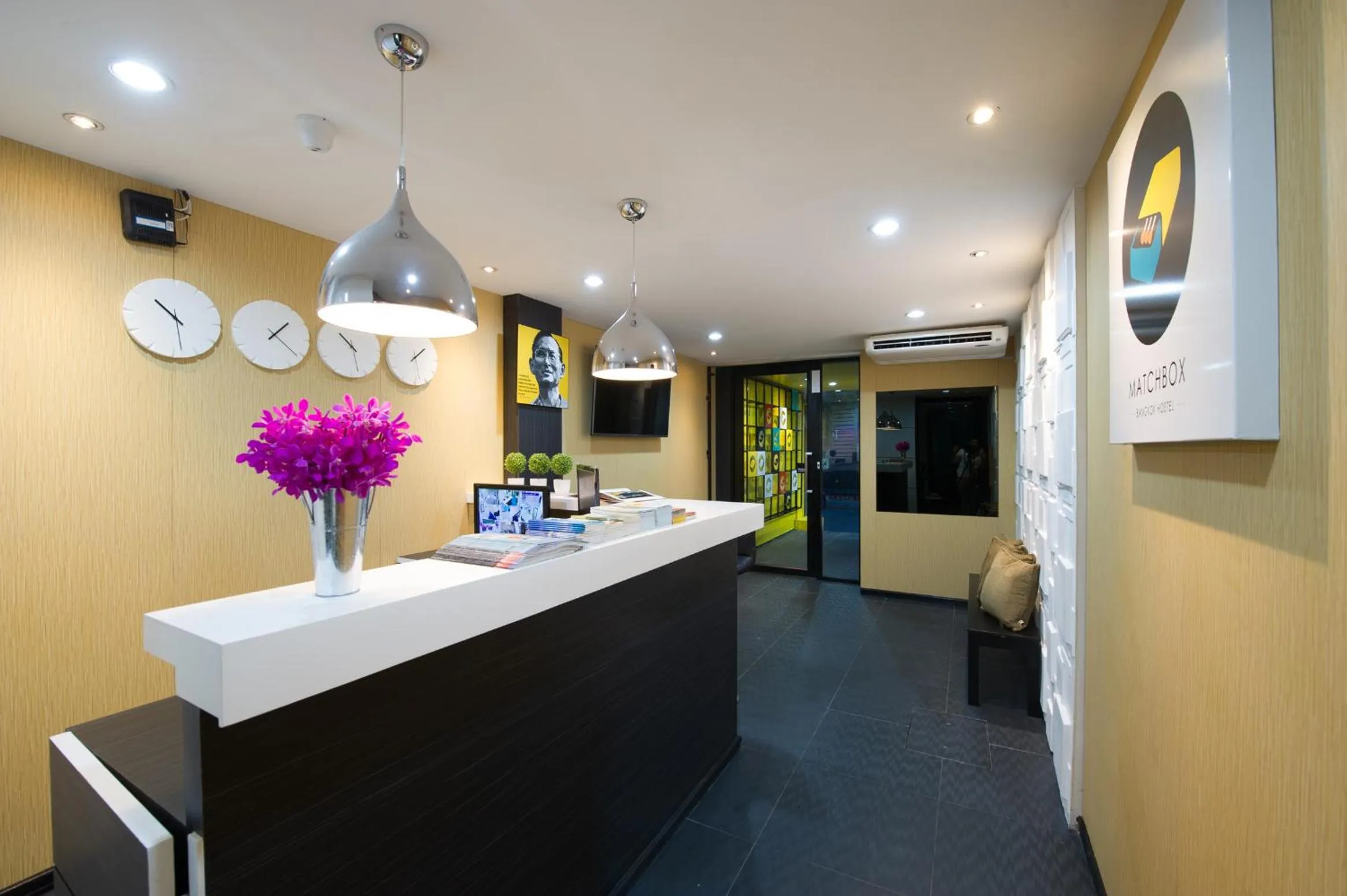 Lobby or reception in Matchbox Bangkok Hostel