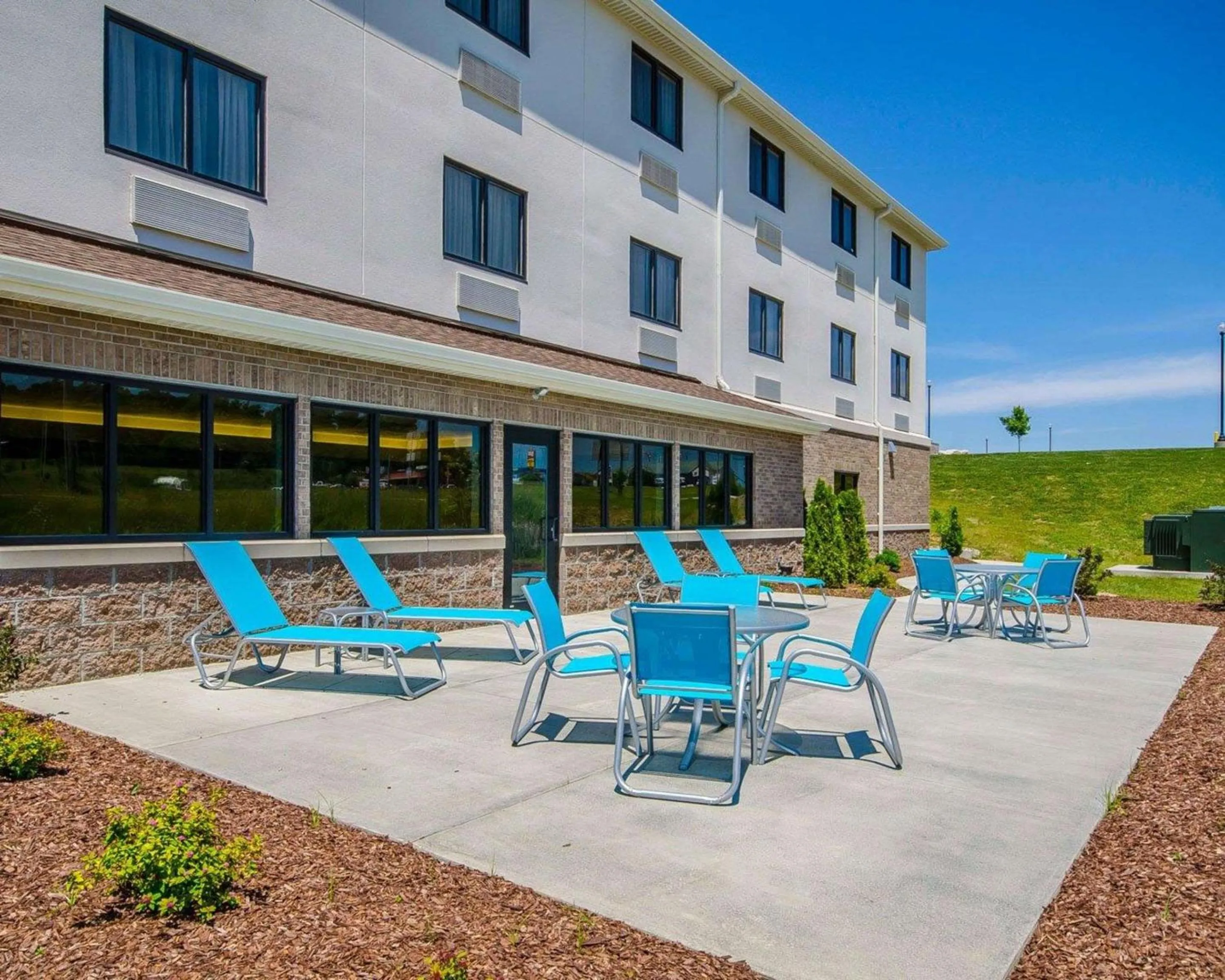 Other in Comfort Inn Ferdinand