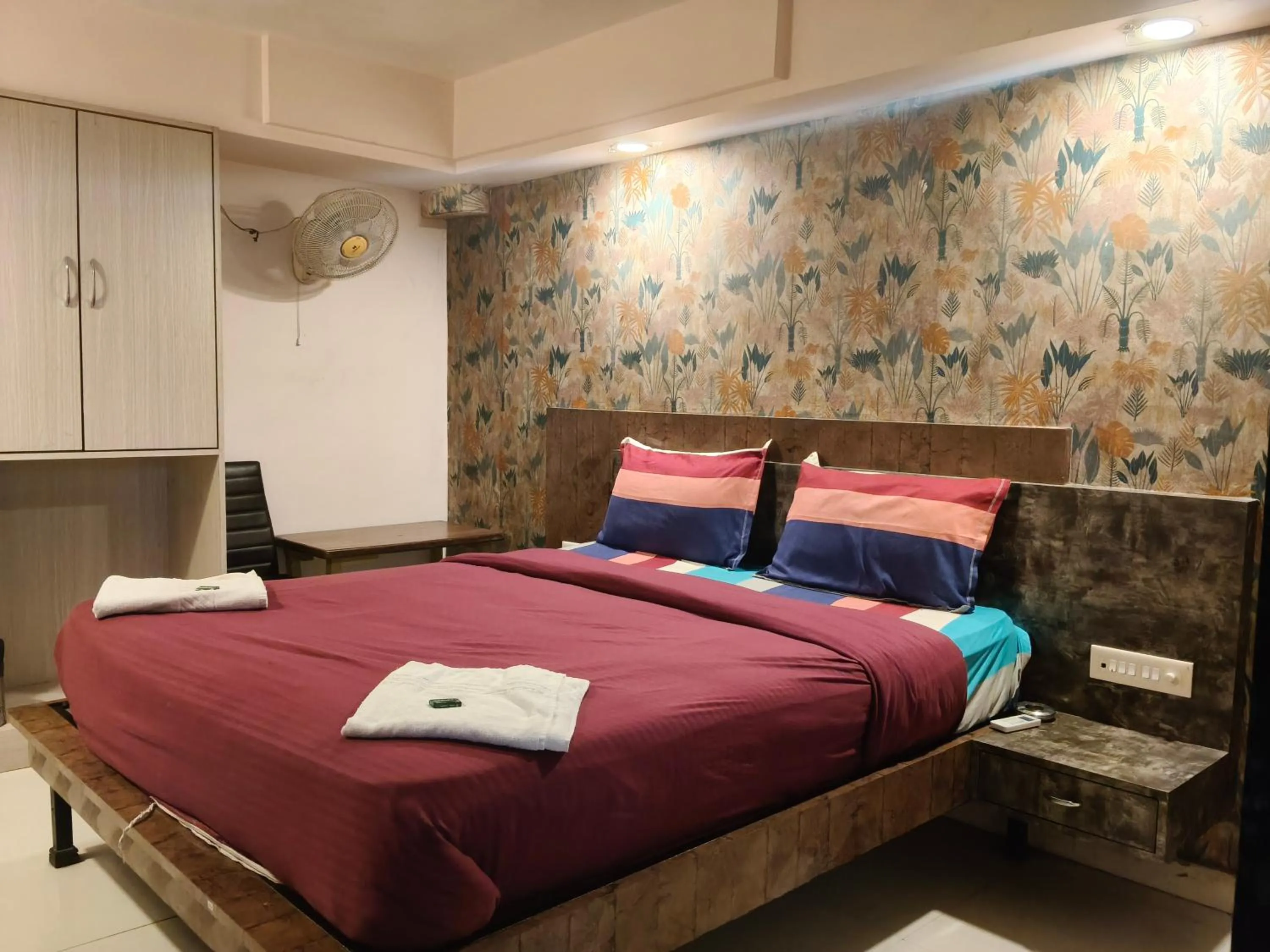 Bed in Hotel Laxmi Residency