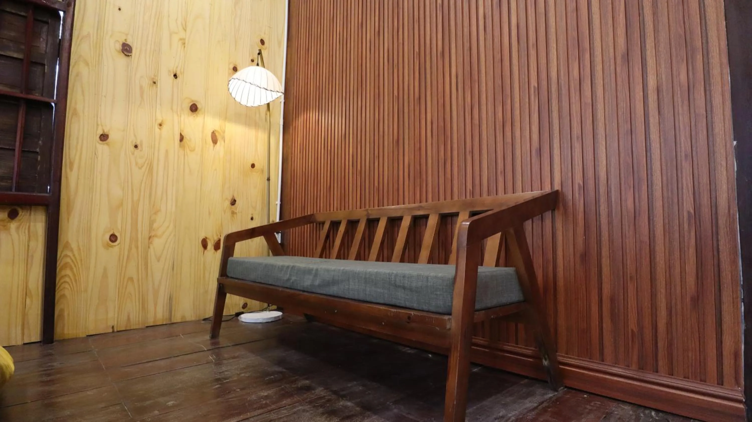 The 47 House Homestay BMT