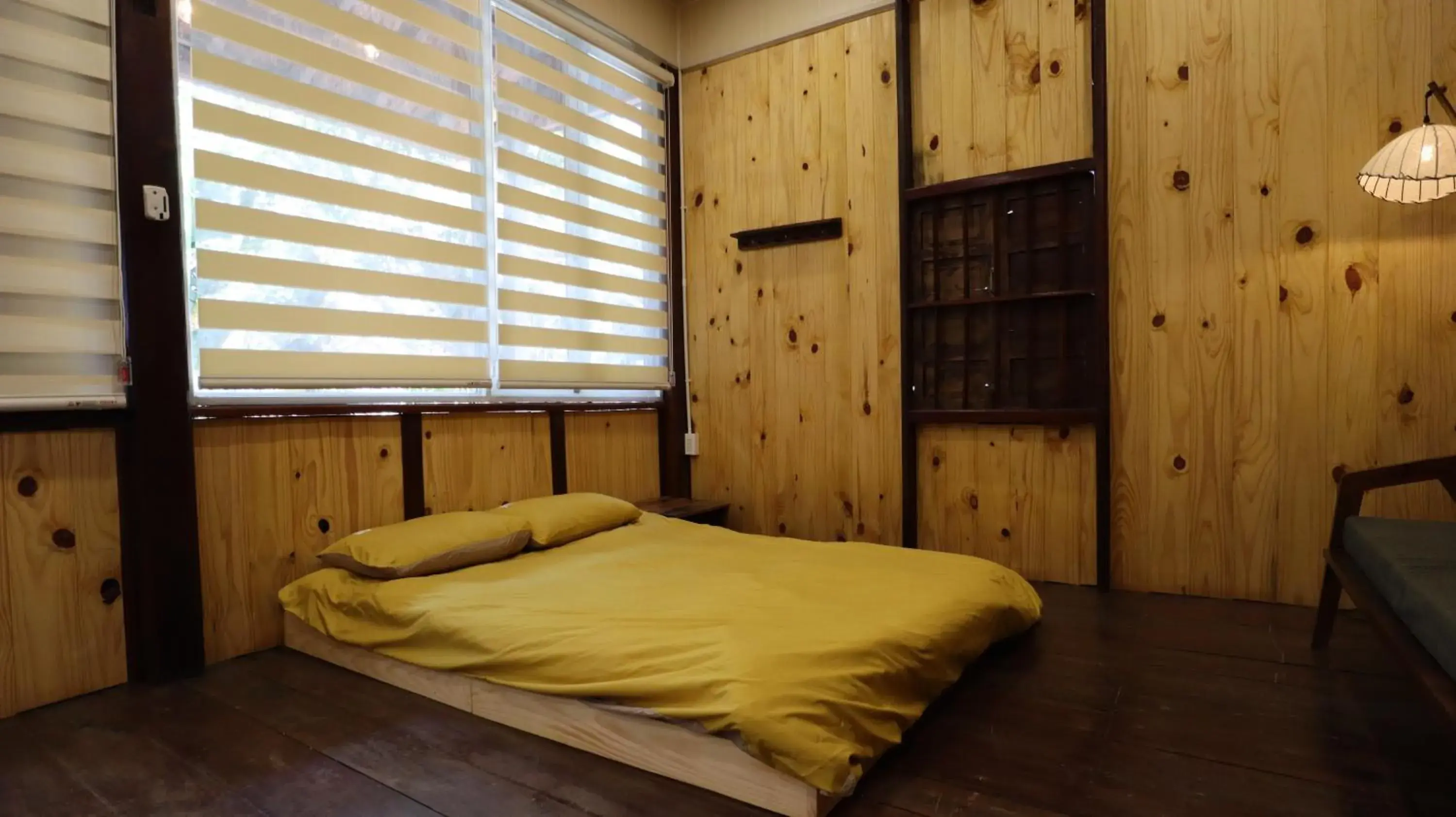 Family Room with Balcony in The 47 House Homestay BMT Family Room with Balcony in The 47 House Homestay BMT