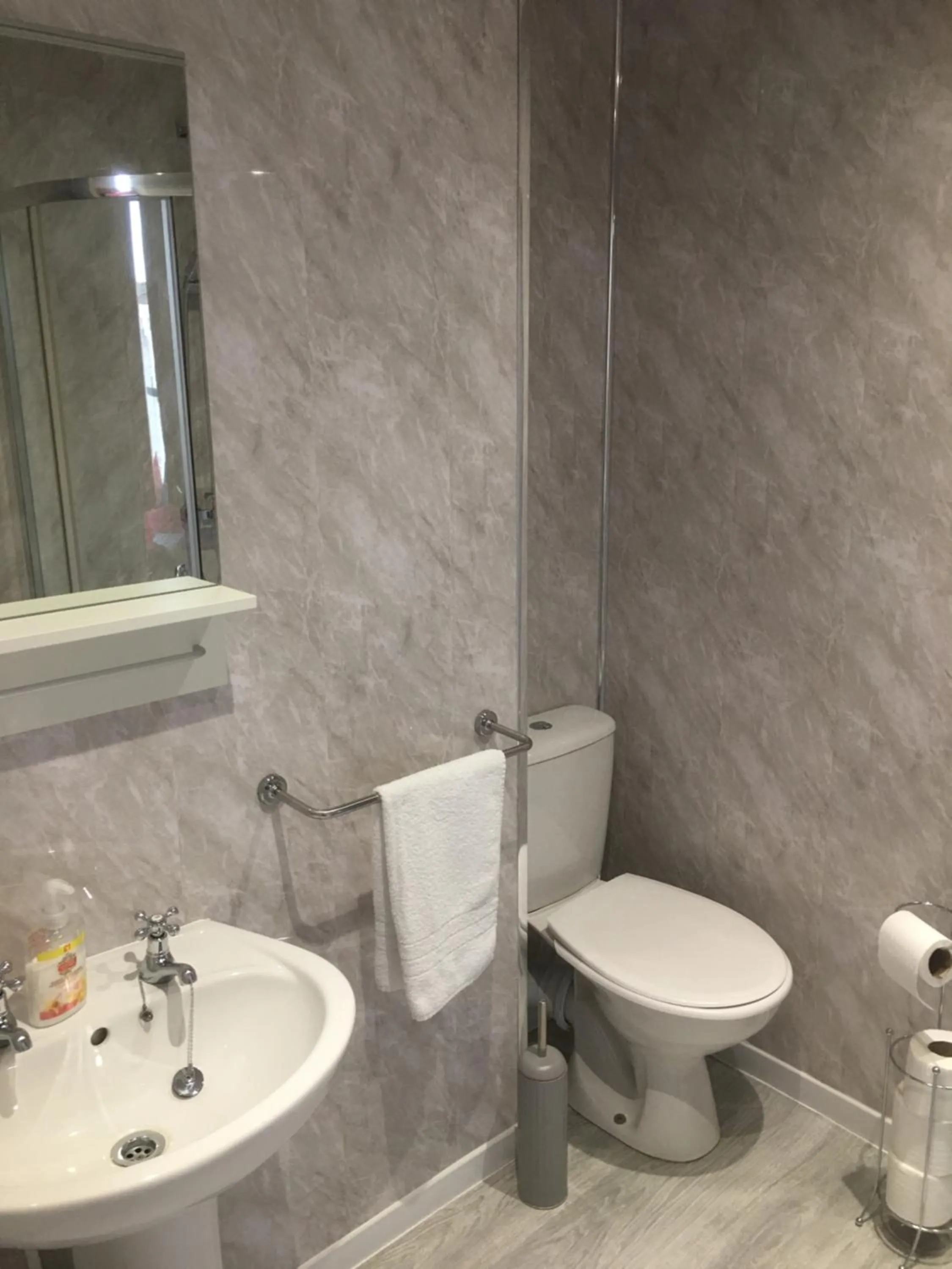 Camelot Seafront Hotel