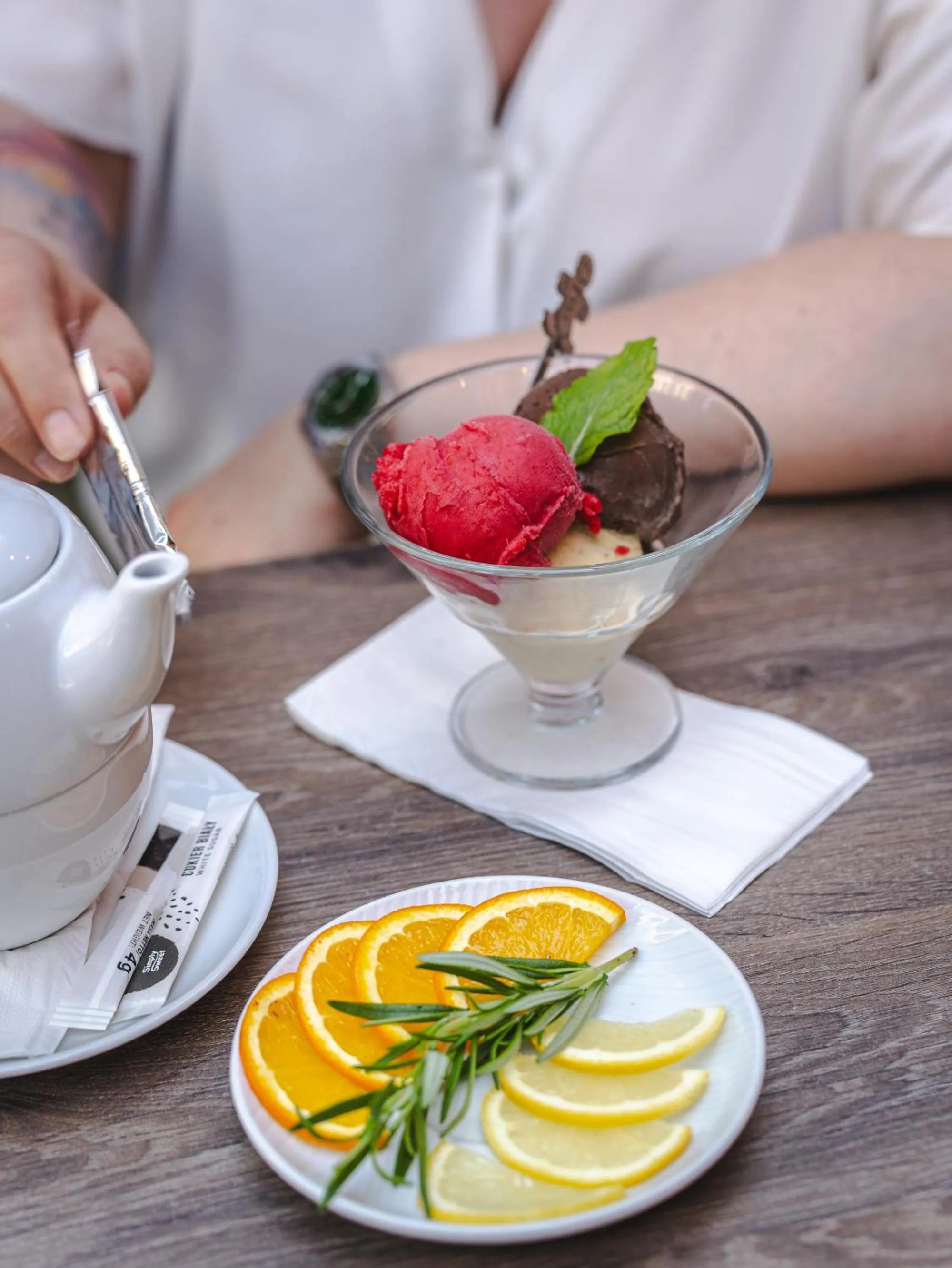 Restaurant/places to eat in H Villa Herkules