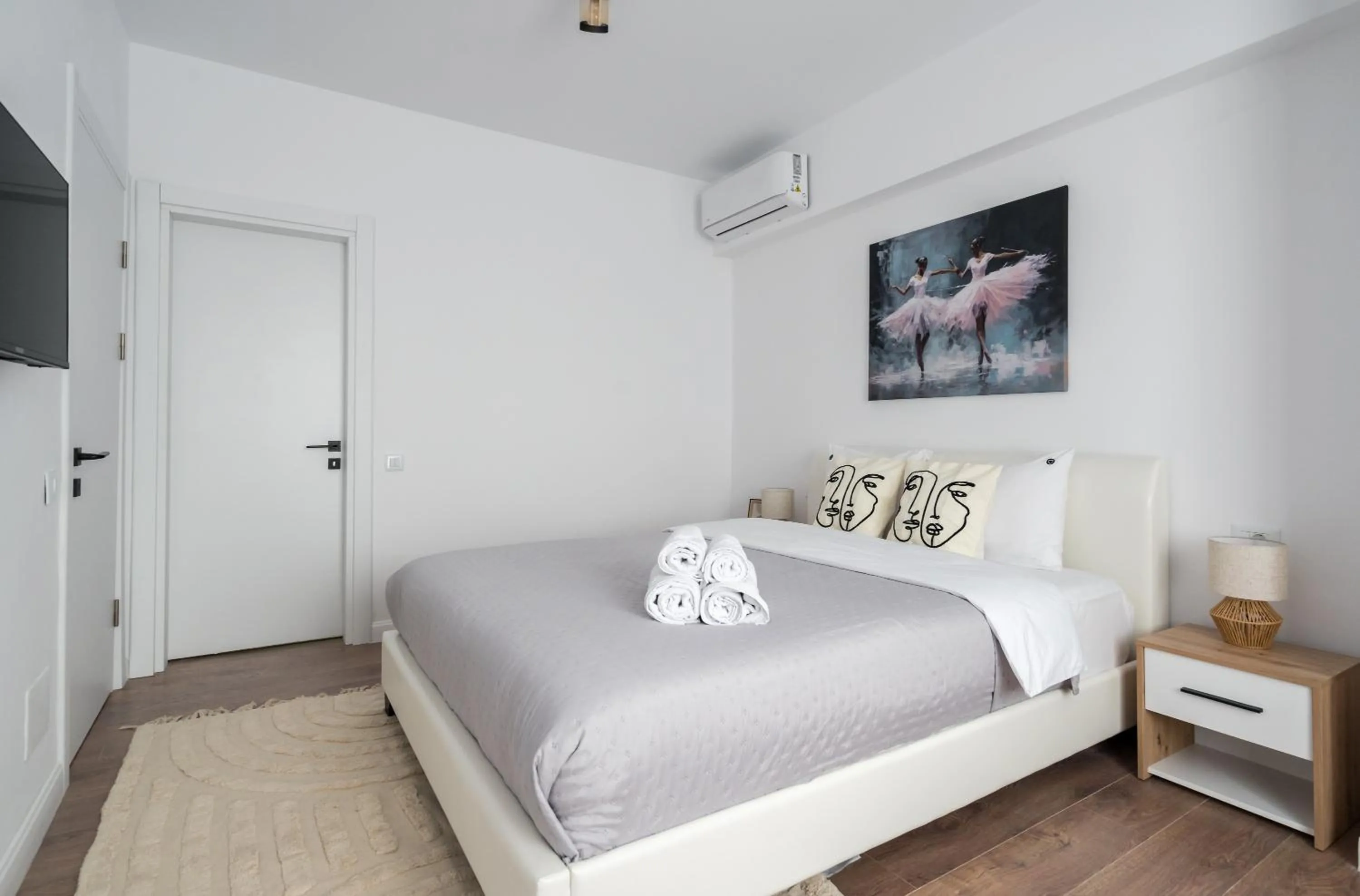 Bed in Pop Up ApartHotel