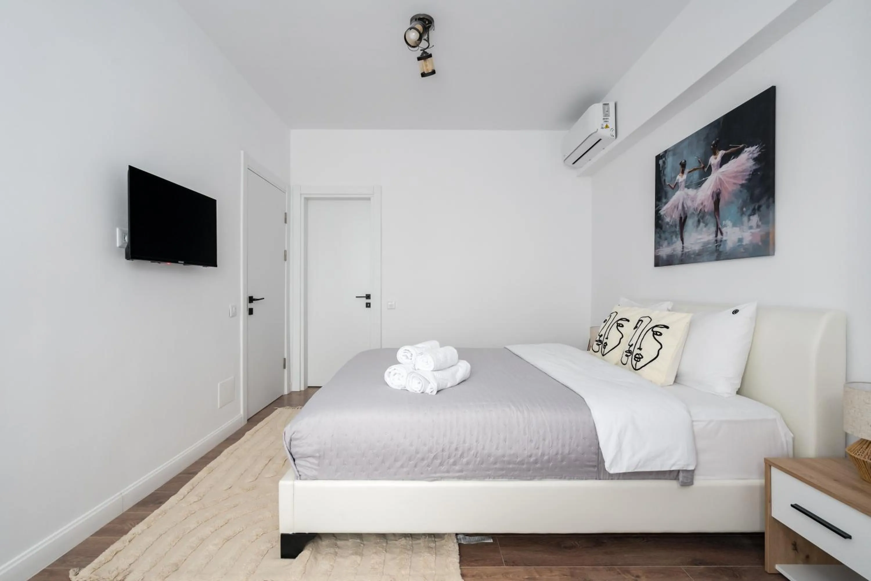 Bed in Pop Up ApartHotel