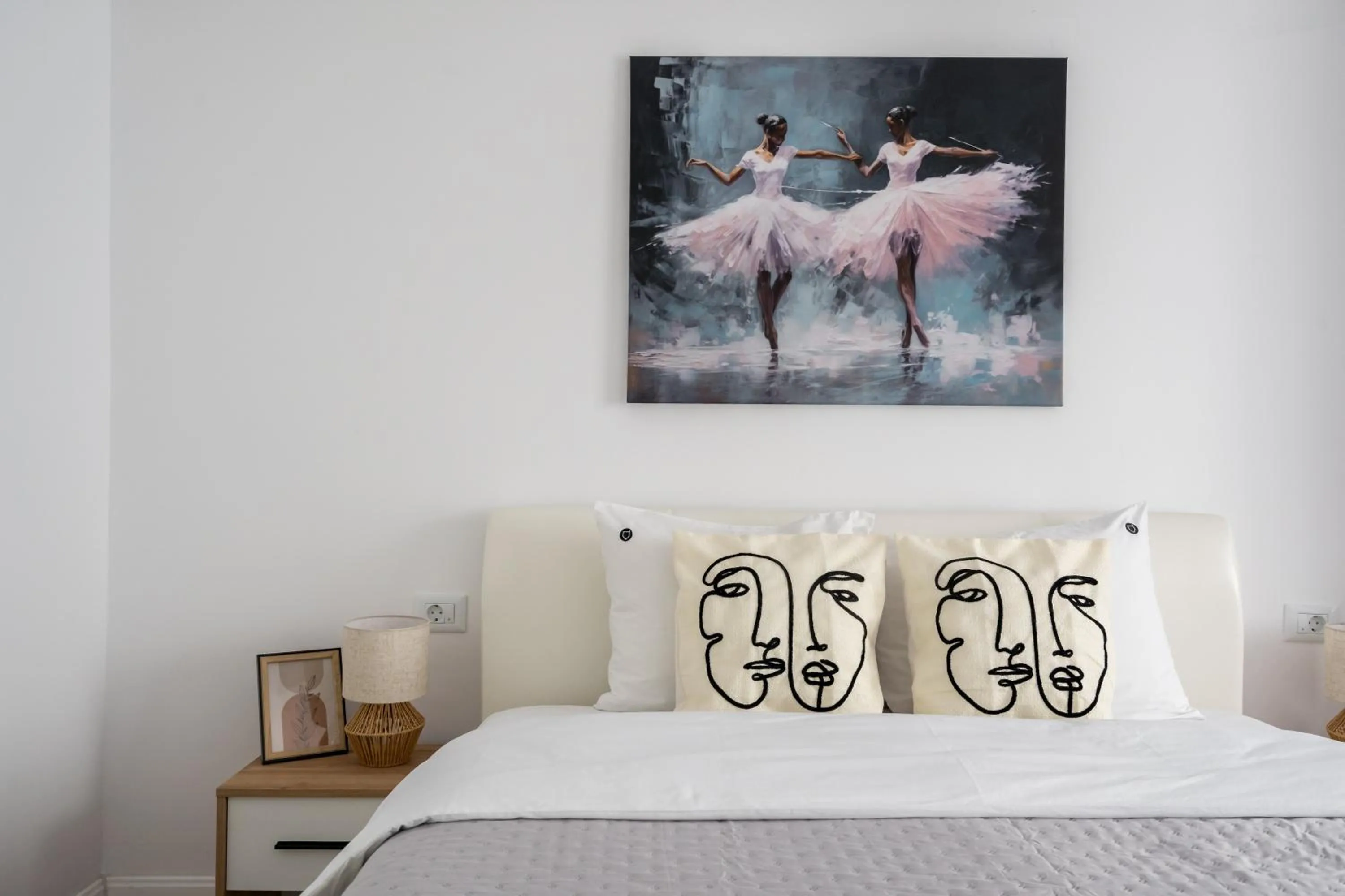 Bed in Pop Up ApartHotel