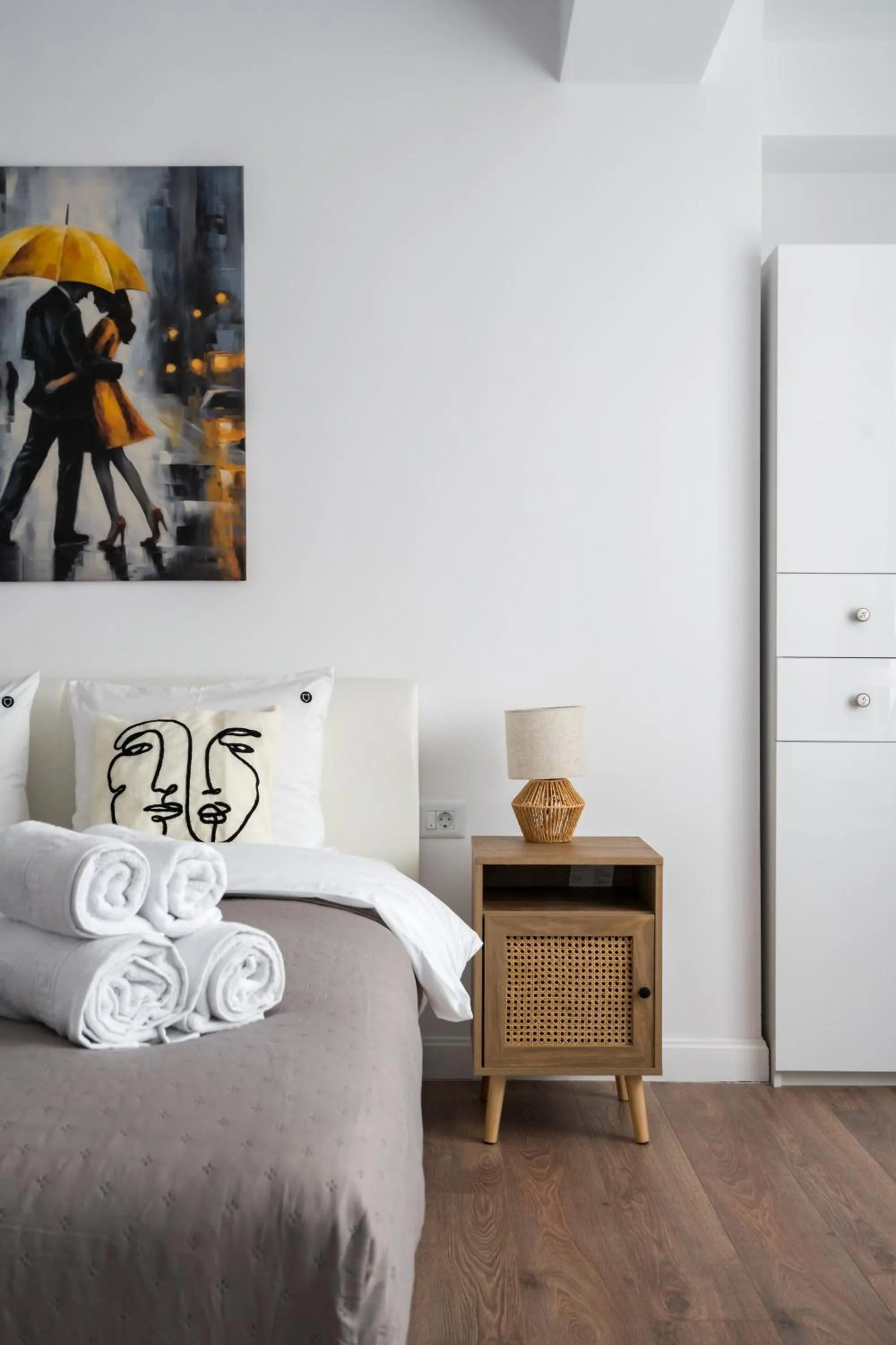 Bed in Pop Up ApartHotel