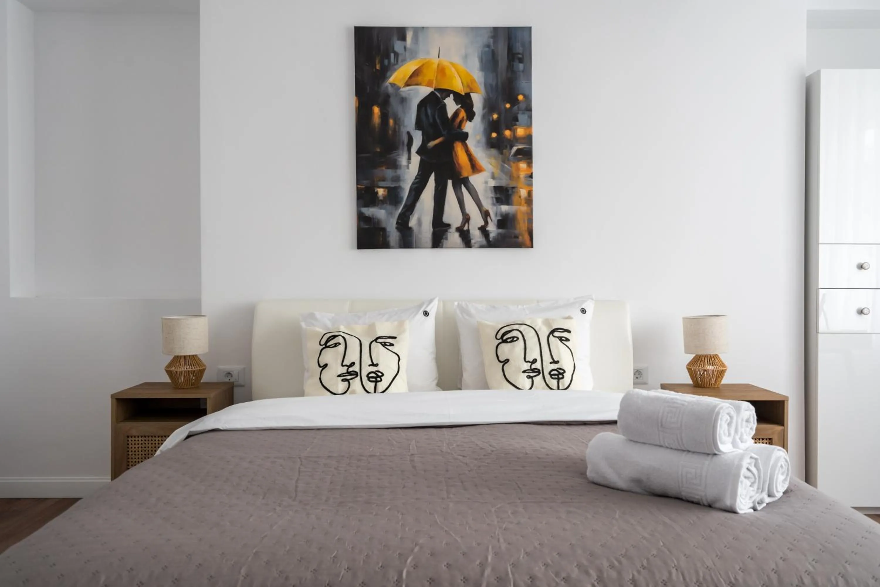 Bed in Pop Up ApartHotel