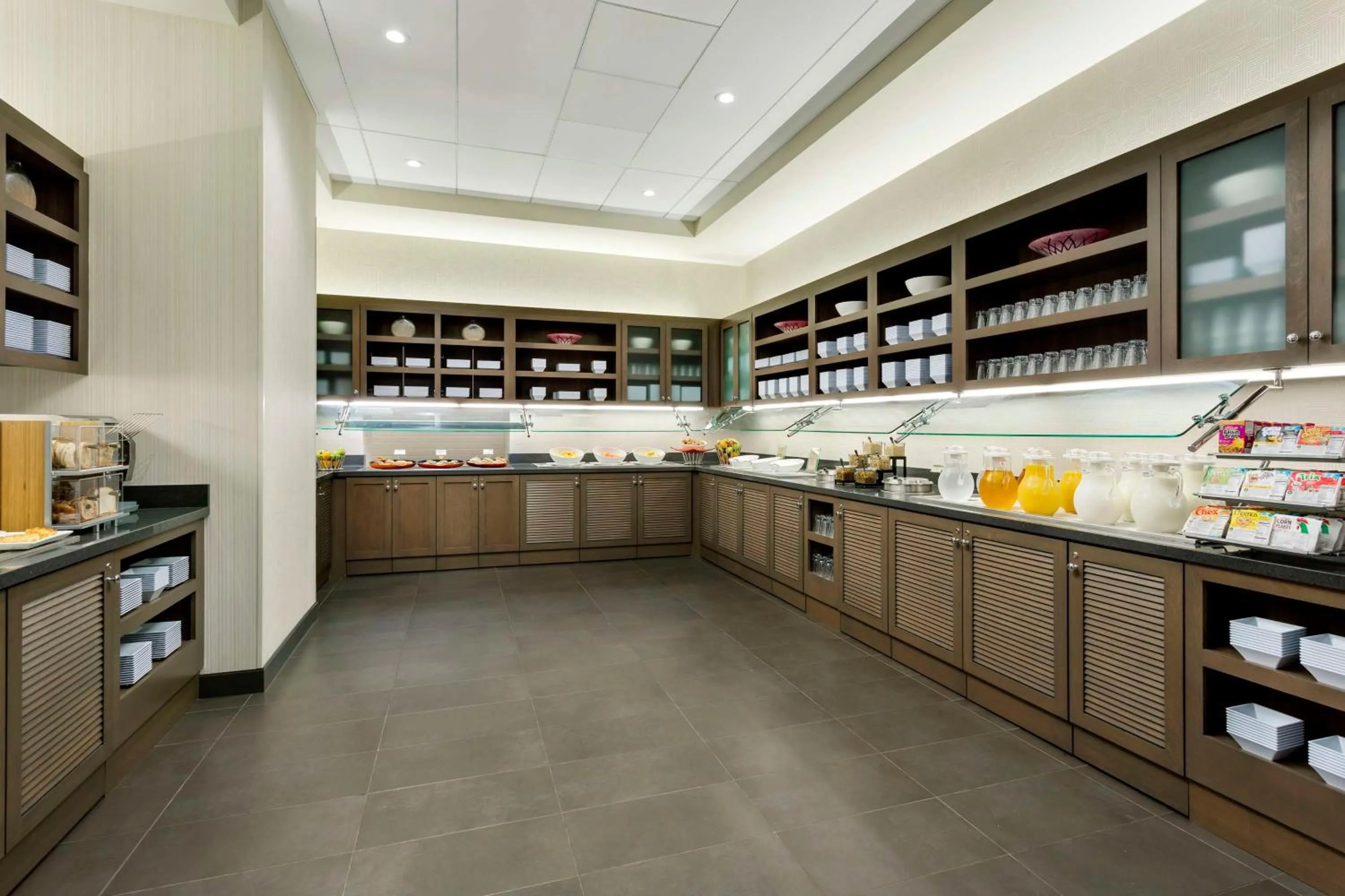 Breakfast in Hyatt Place Chicago/Downtown - The Loop