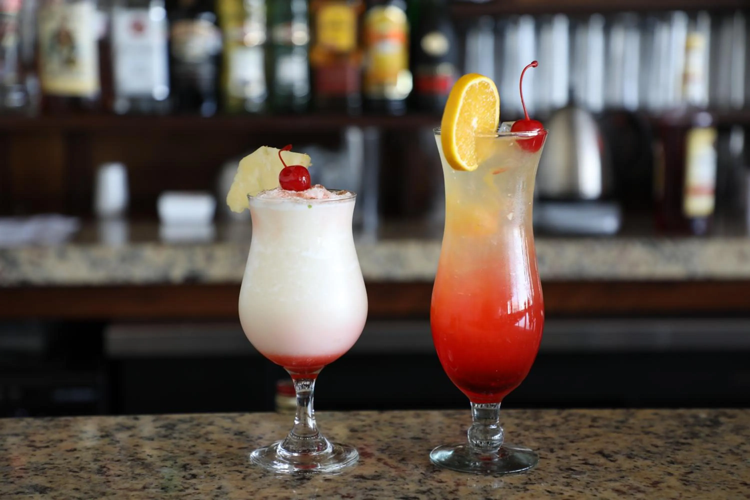 Restaurant/places to eat in Hotel Santorian