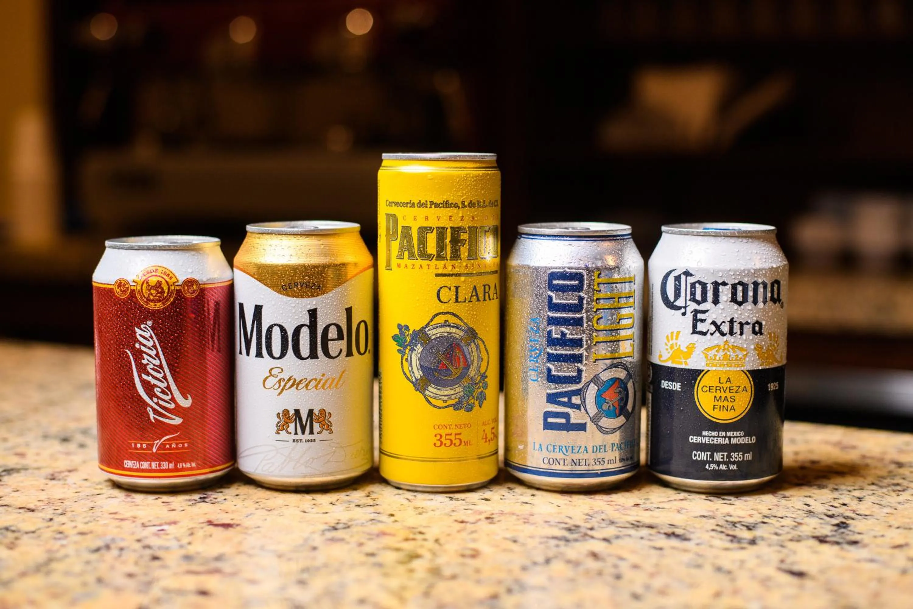 Drinks in Hotel Santorian