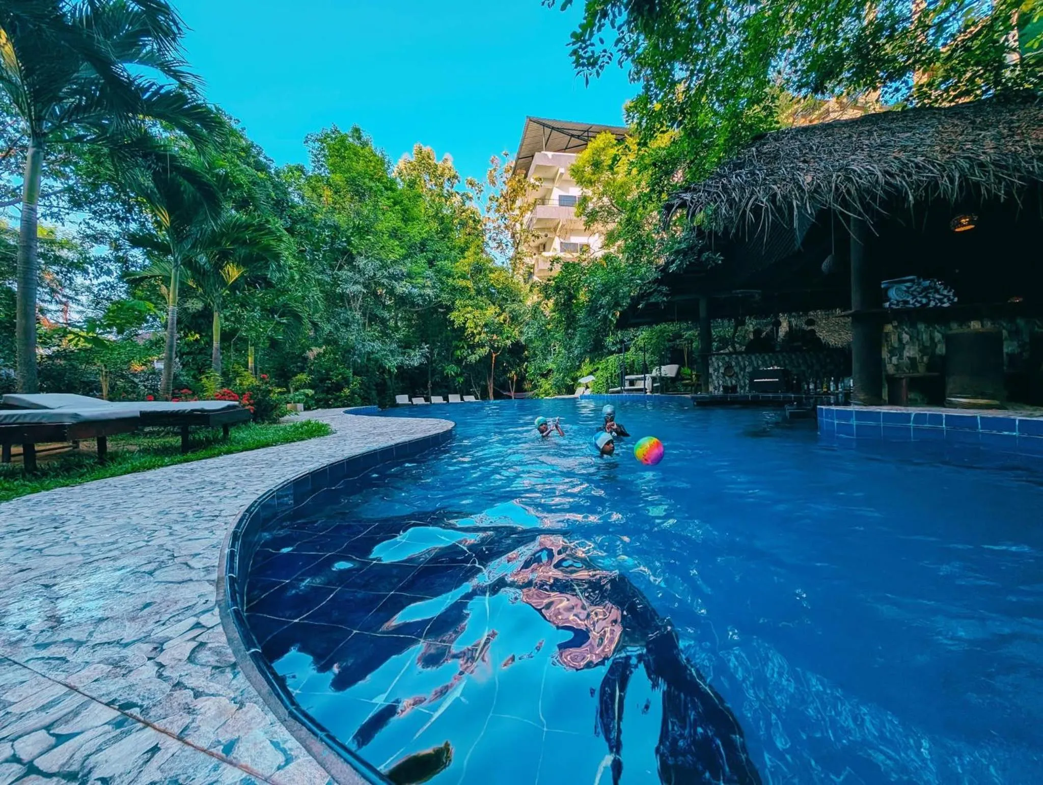 Property building in Sundaras Family Suites